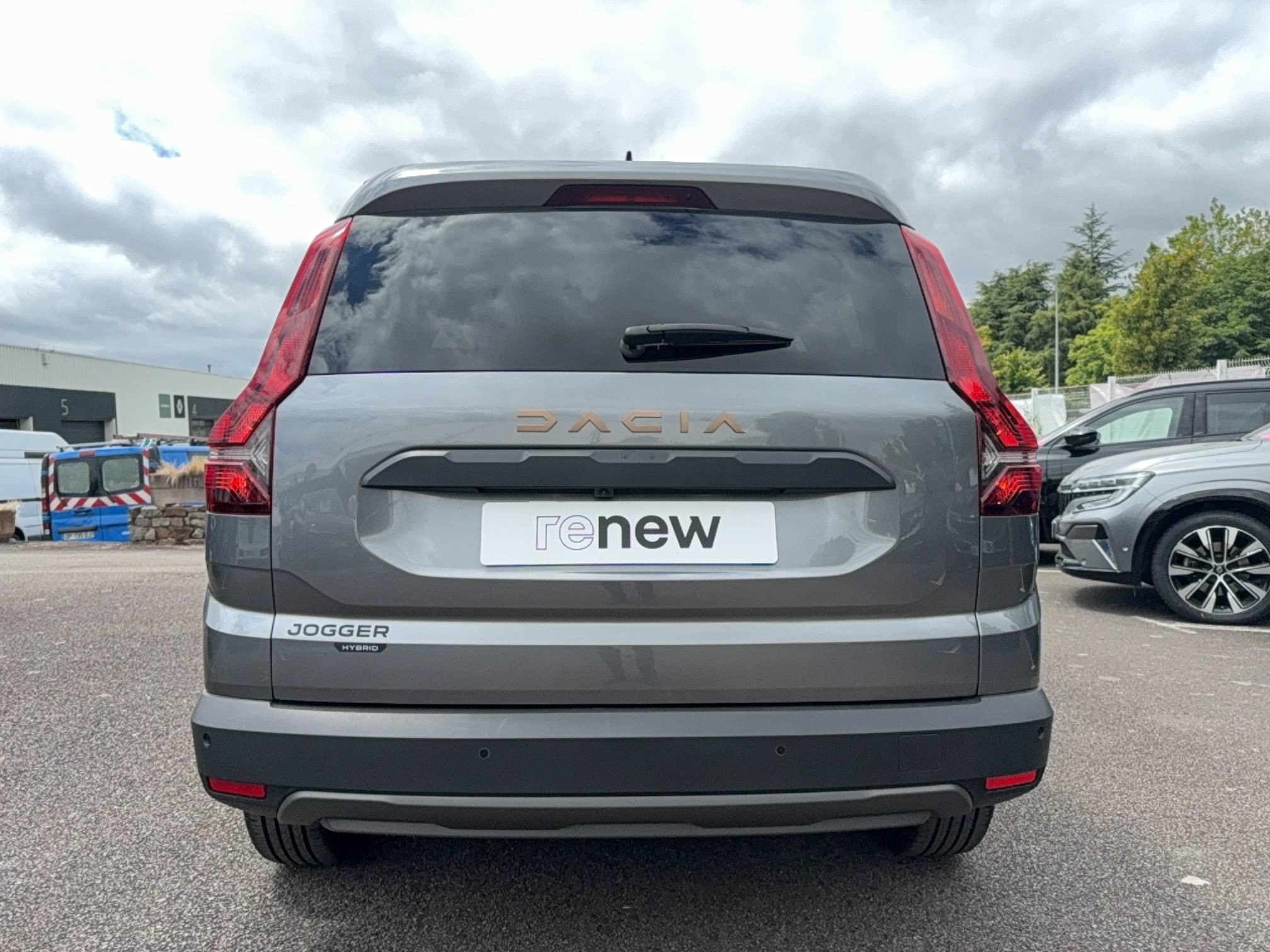 Vente en ligne Dacia Jogger  Hybrid 140 7 places GSR2 au prix de 25 890 €