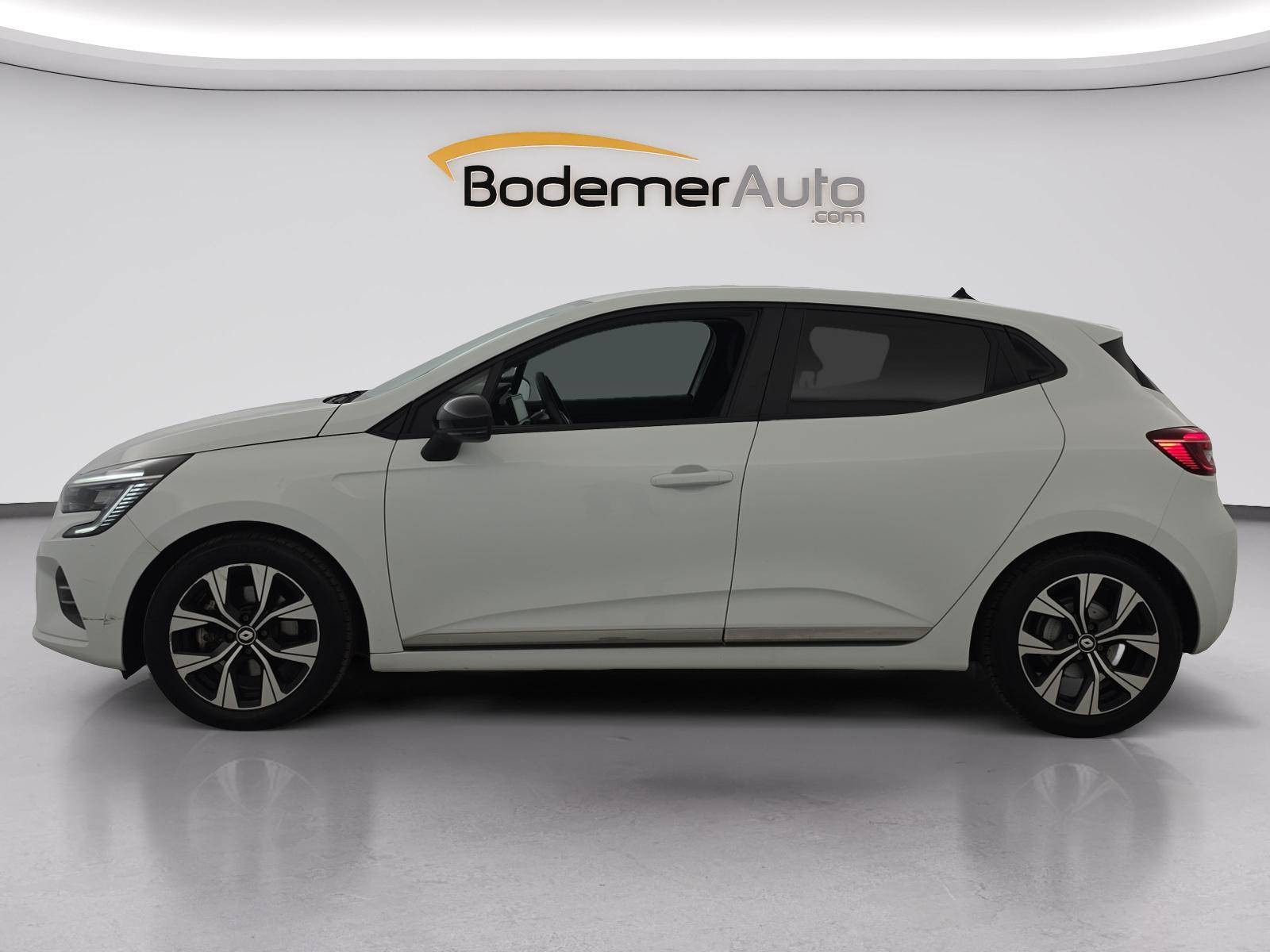 Vente en ligne Renault Clio 5 Clio E-Tech full hybrid 145 au prix de 15 890 €