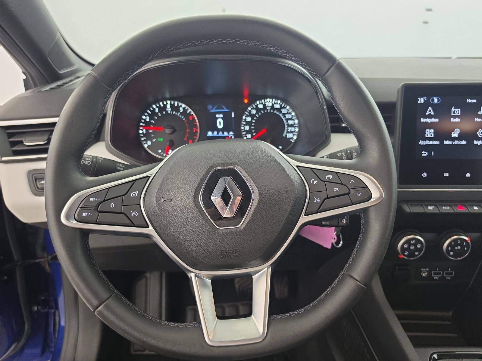 Vente en ligne Renault Clio 5 Clio TCe 90 - 21N au prix de 14 390 €