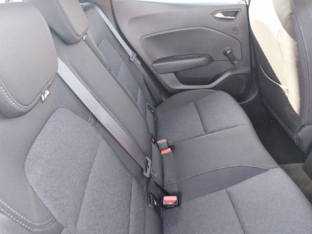 Vente en ligne Renault Clio 5 Clio TCe 90 au prix de 14 490 €