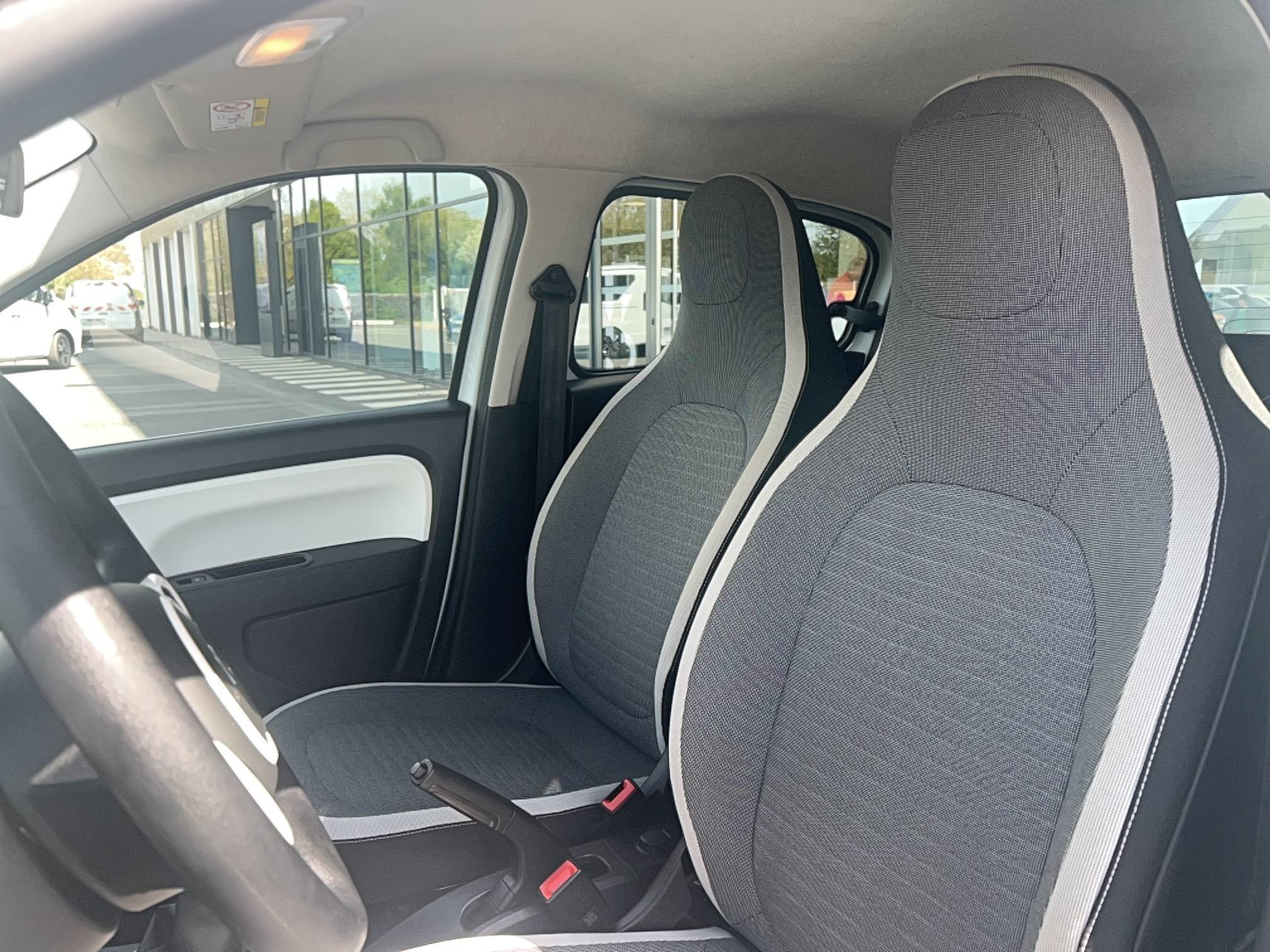 Vente en ligne Renault Twingo 3  SCe 65 au prix de 10 490 €