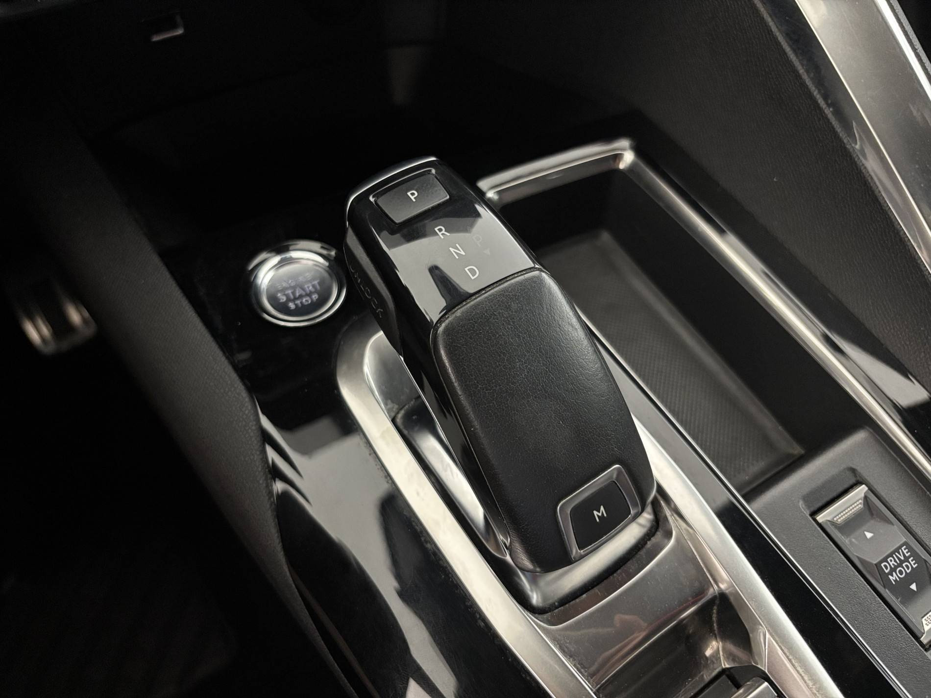 Vente en ligne Peugeot 3008  Puretech 130ch S&S EAT8 au prix de 16 990 €