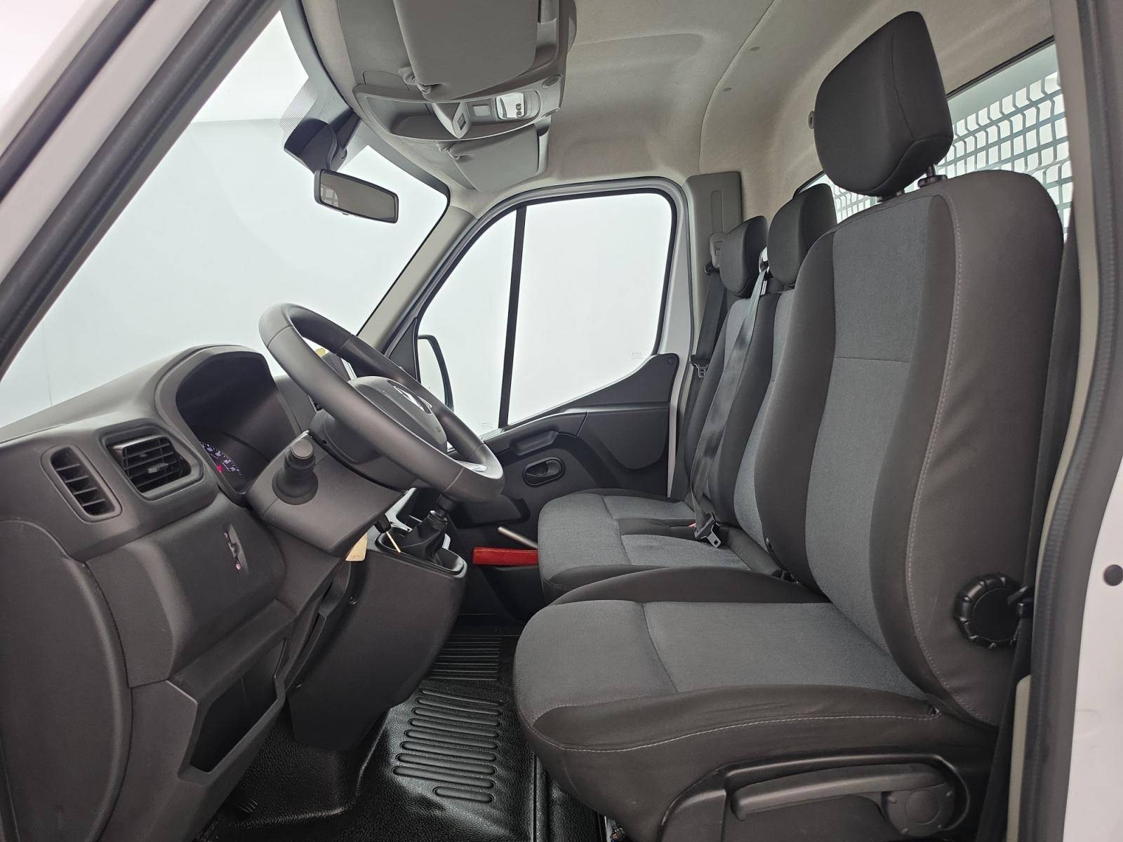 Vente en ligne Renault Master 3 Châssis Cabine MASTER CC PROP RJ3500 L2 PAFC BLUE DCI 130 EURO VI au prix de 29 990 €