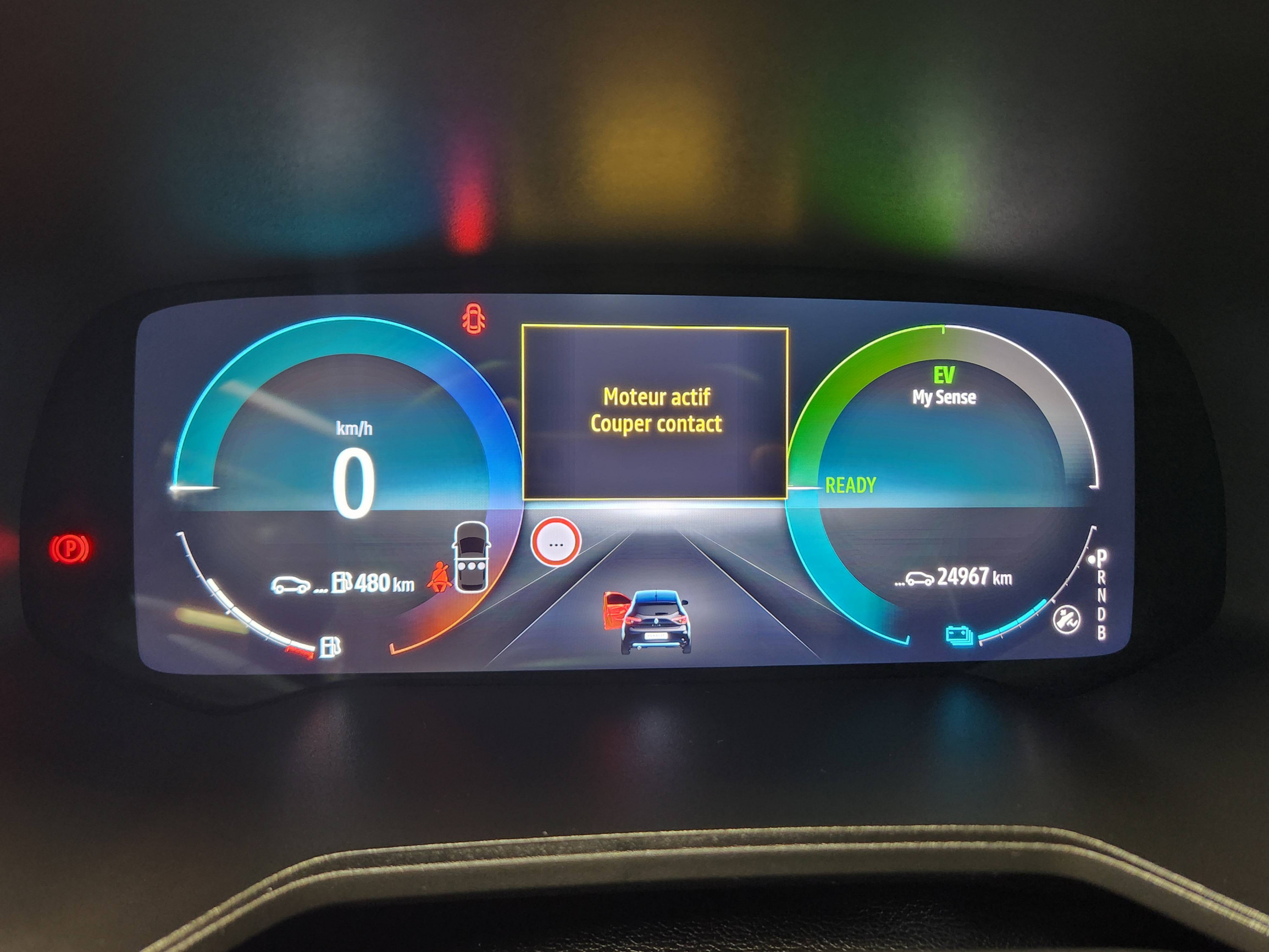 Vente en ligne Renault Clio 5 Clio E-Tech full hybrid 145 au prix de 18 890 €
