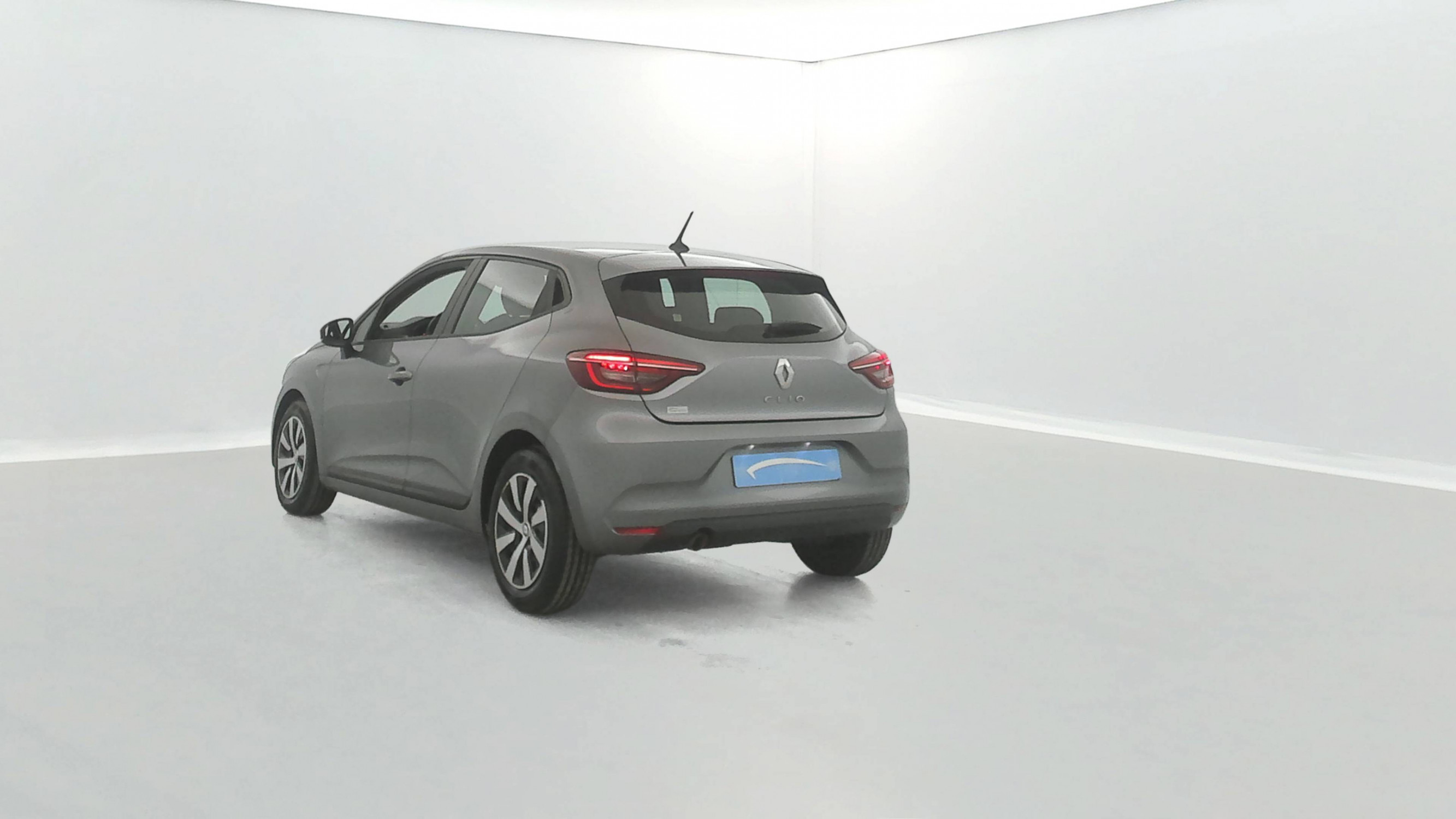 Vente en ligne Renault Clio 5 Clio TCe 90 au prix de 13 790 €