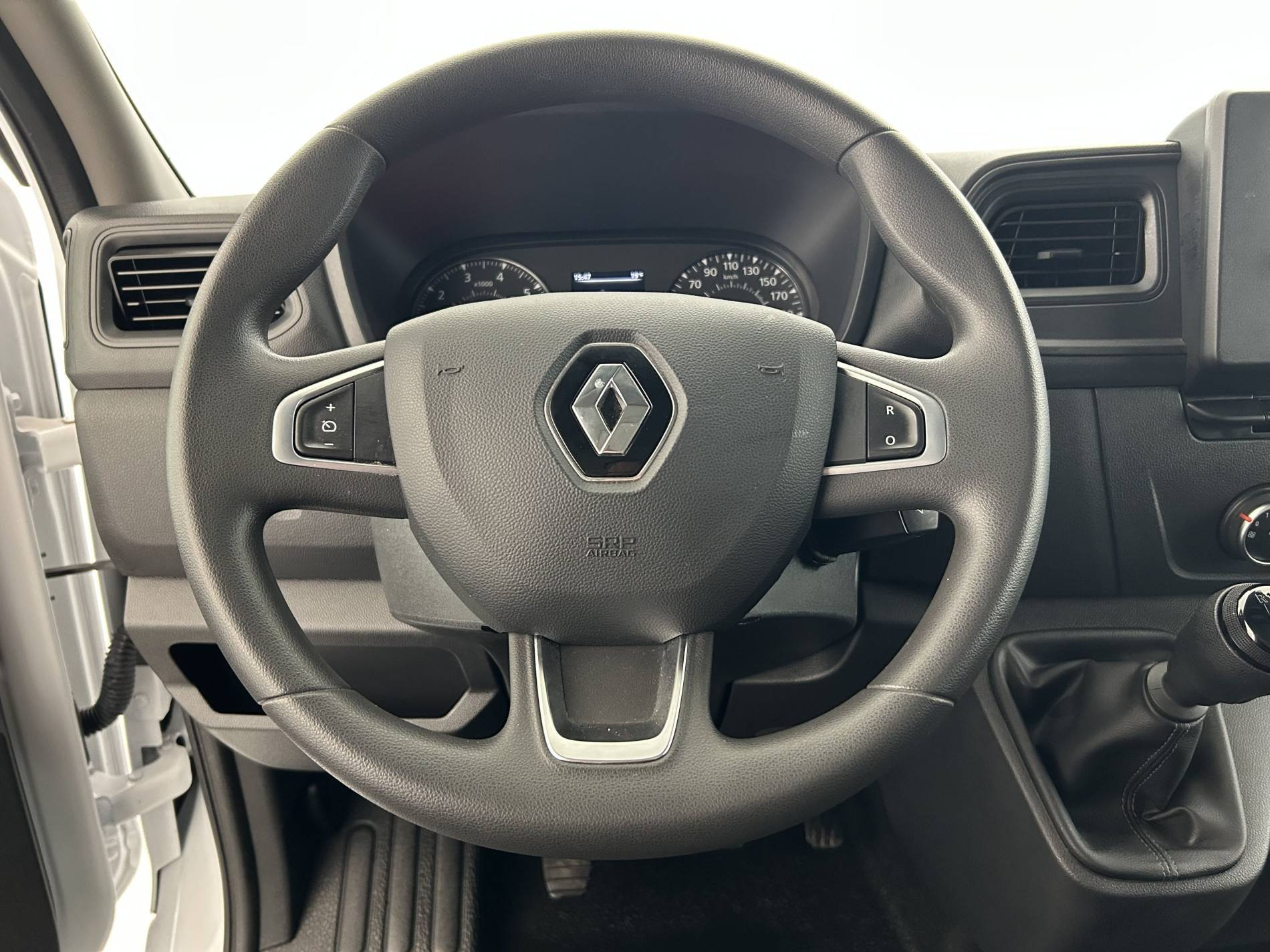 Vente en ligne Renault Master Fourgon MASTER FGN TRAC F3500 L2H2 BLUE DCI 135 au prix de 25 900 €