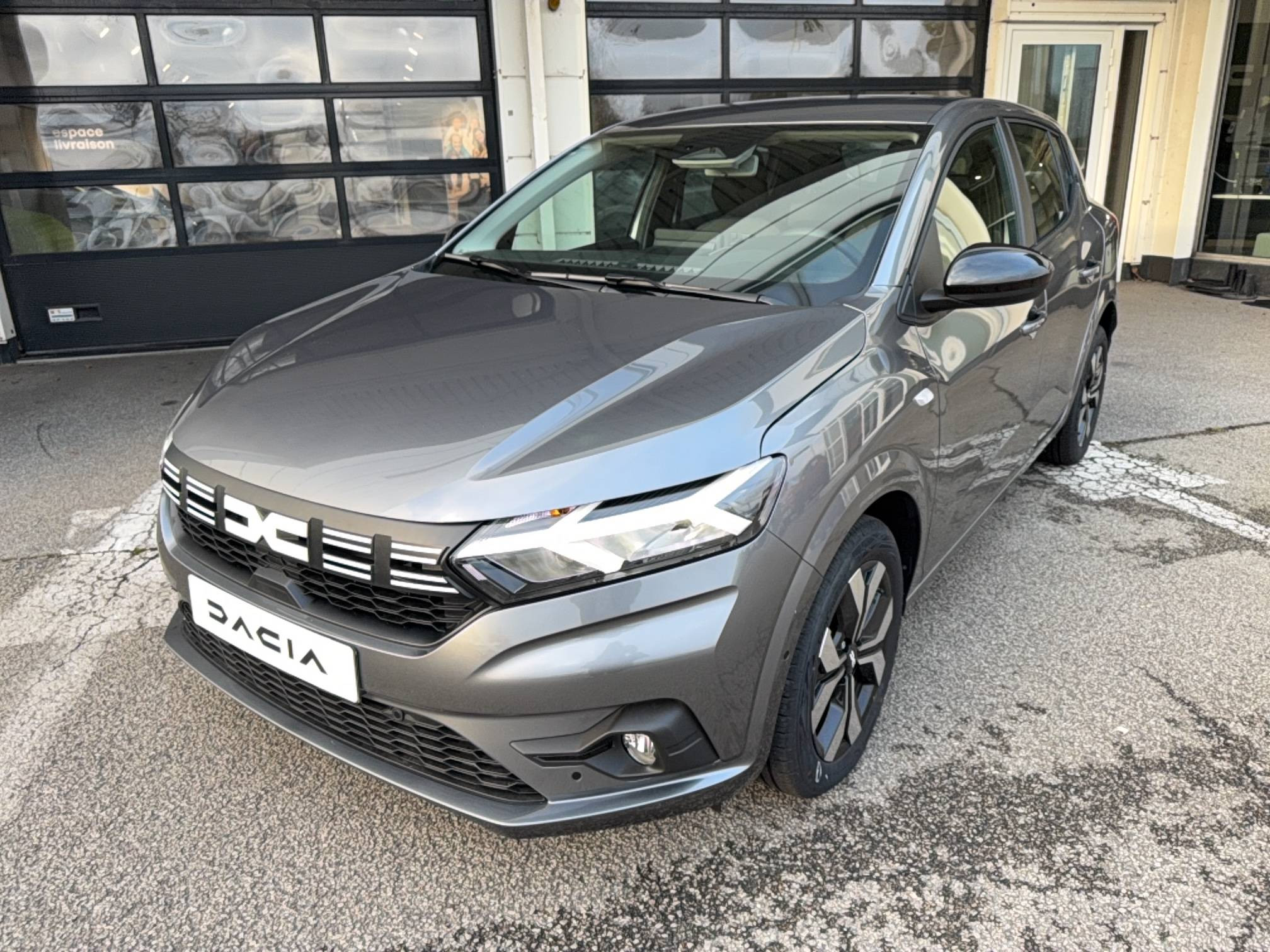 Dacia Sandero  TCe 90 auto occasion de 2025 en vente à Quimper