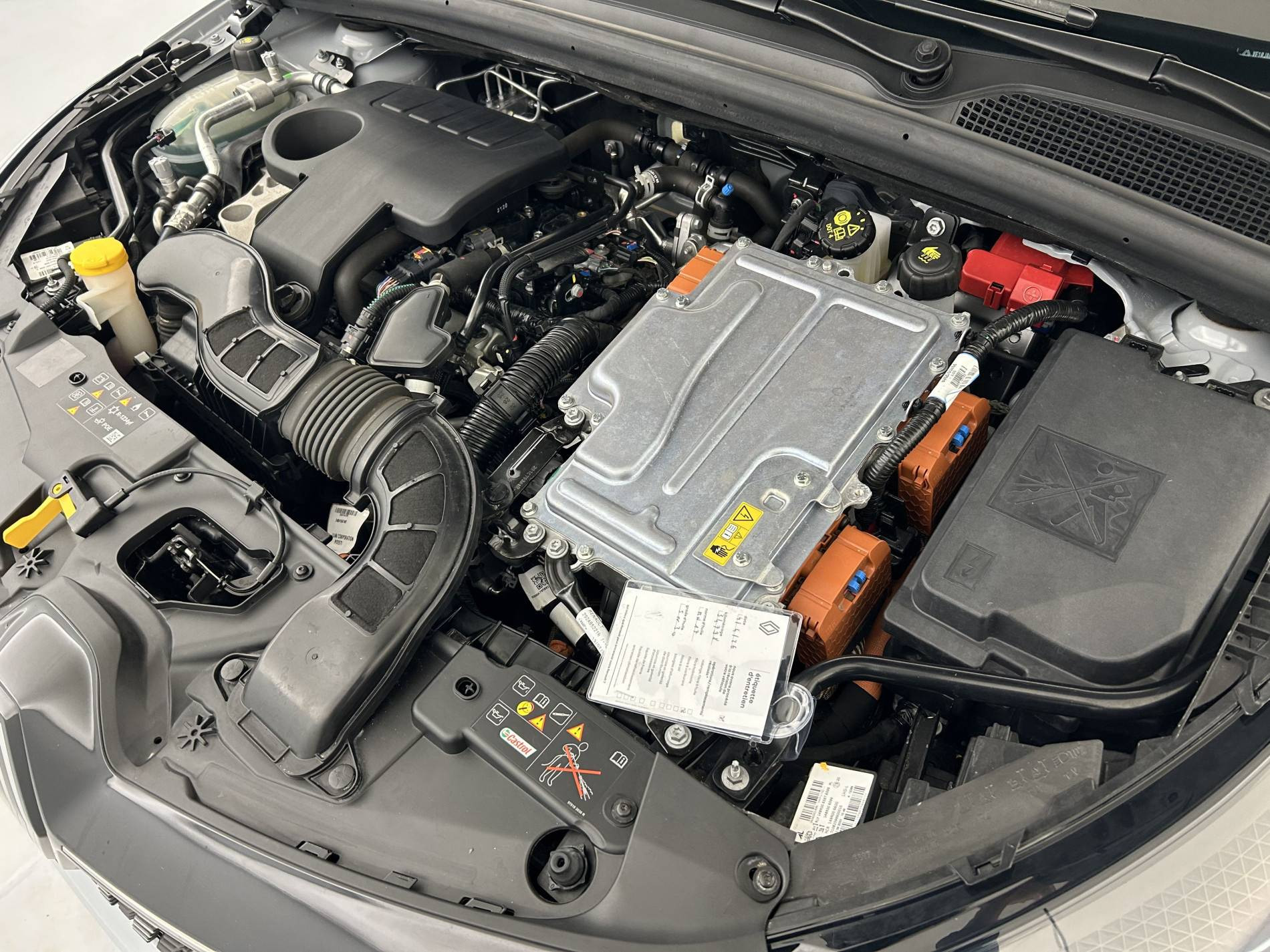 Vente en ligne Renault Clio 5 Clio E-Tech full hybrid 145 au prix de 18 700 €