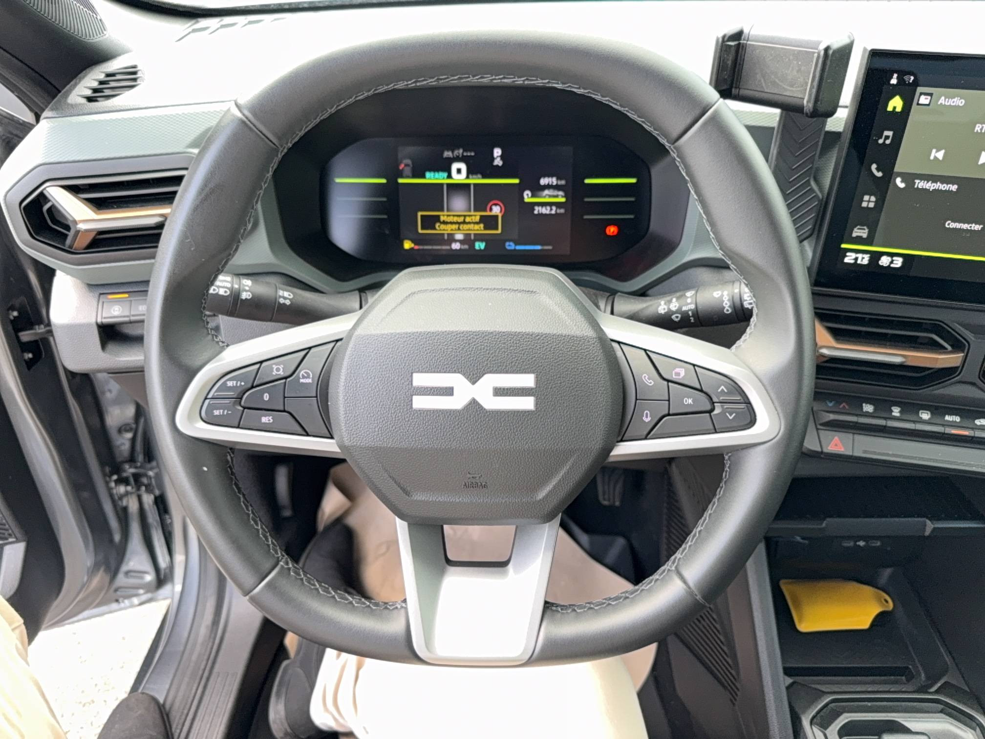Vente en ligne Dacia Duster  Hybrid 140 au prix de 26 240 €