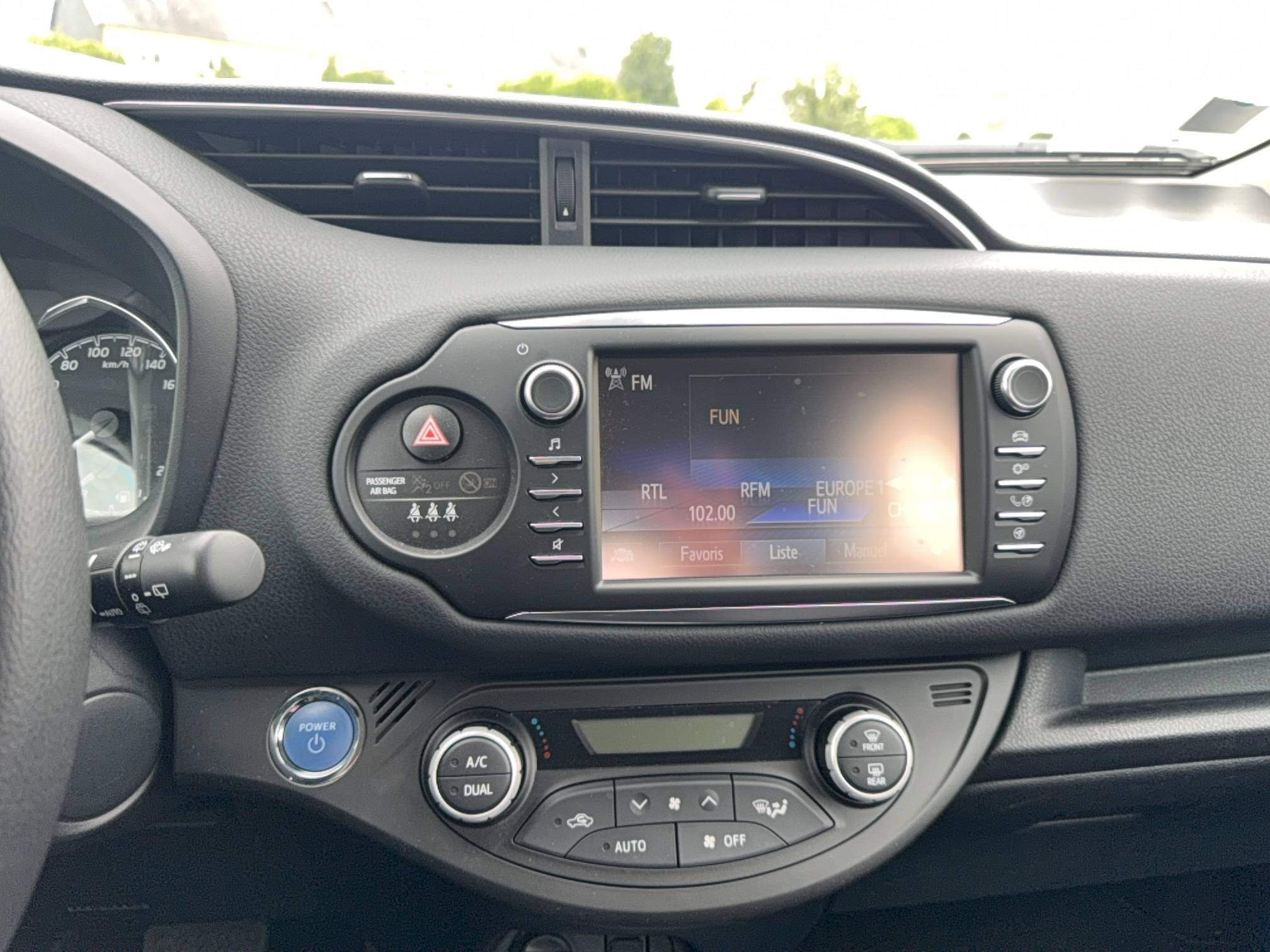 Vente en ligne Toyota Yaris Yaris Hybride 100h au prix de 16 990 €