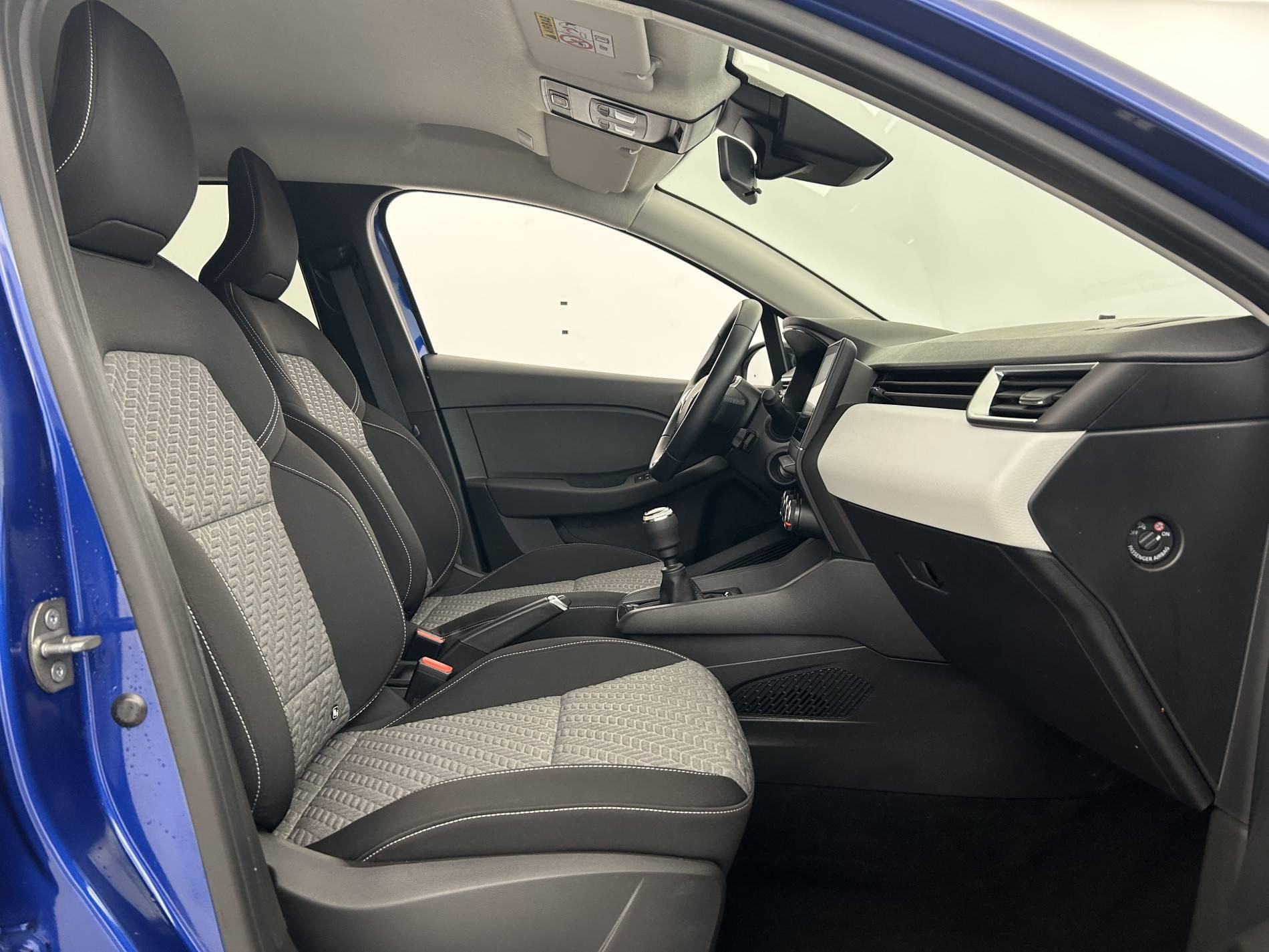 Vente en ligne Renault Clio 5 Clio TCe 100 GPL au prix de 14 990 €