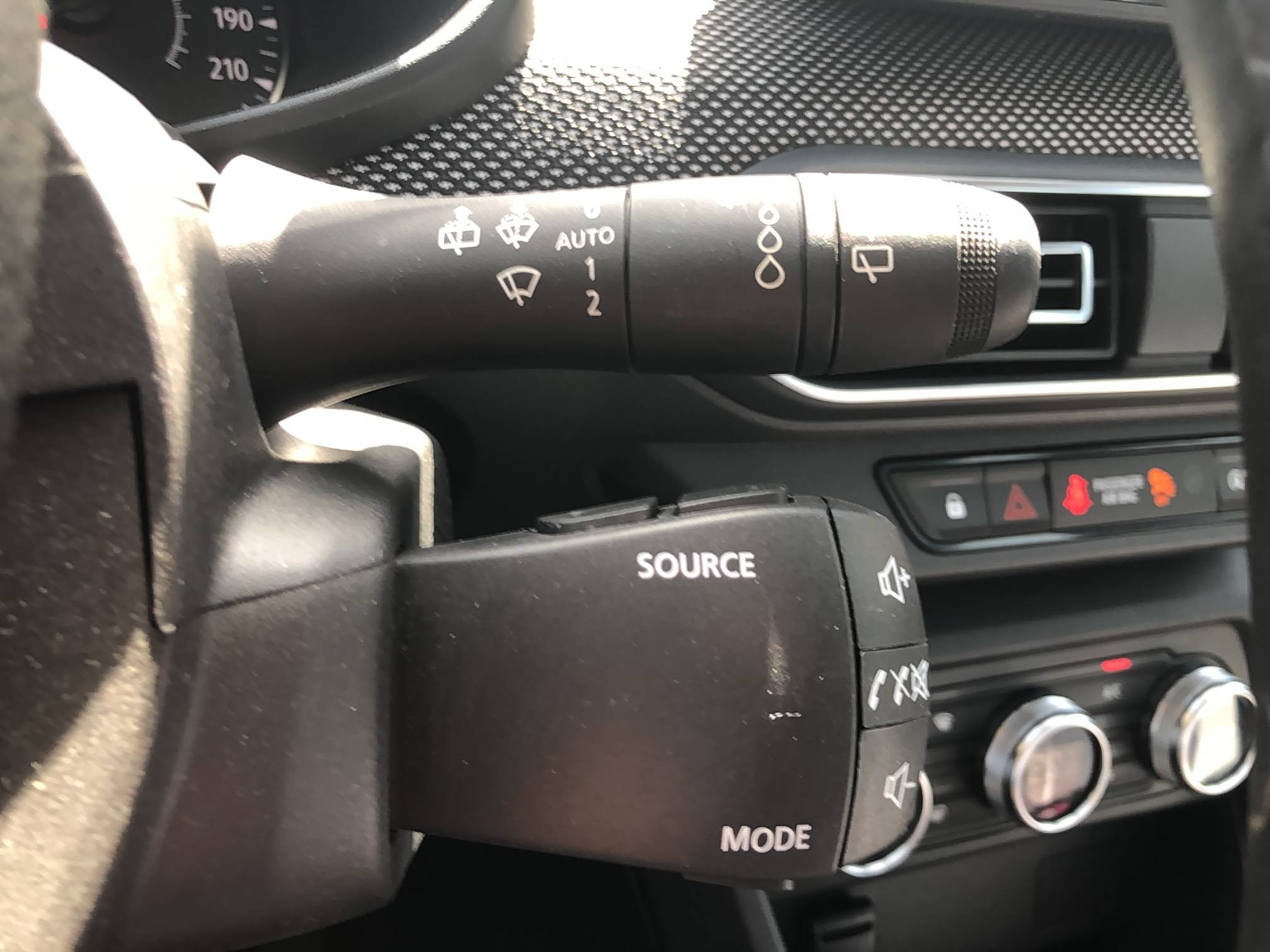 Vente en ligne Dacia Sandero  SCe 65 au prix de 10 990 €