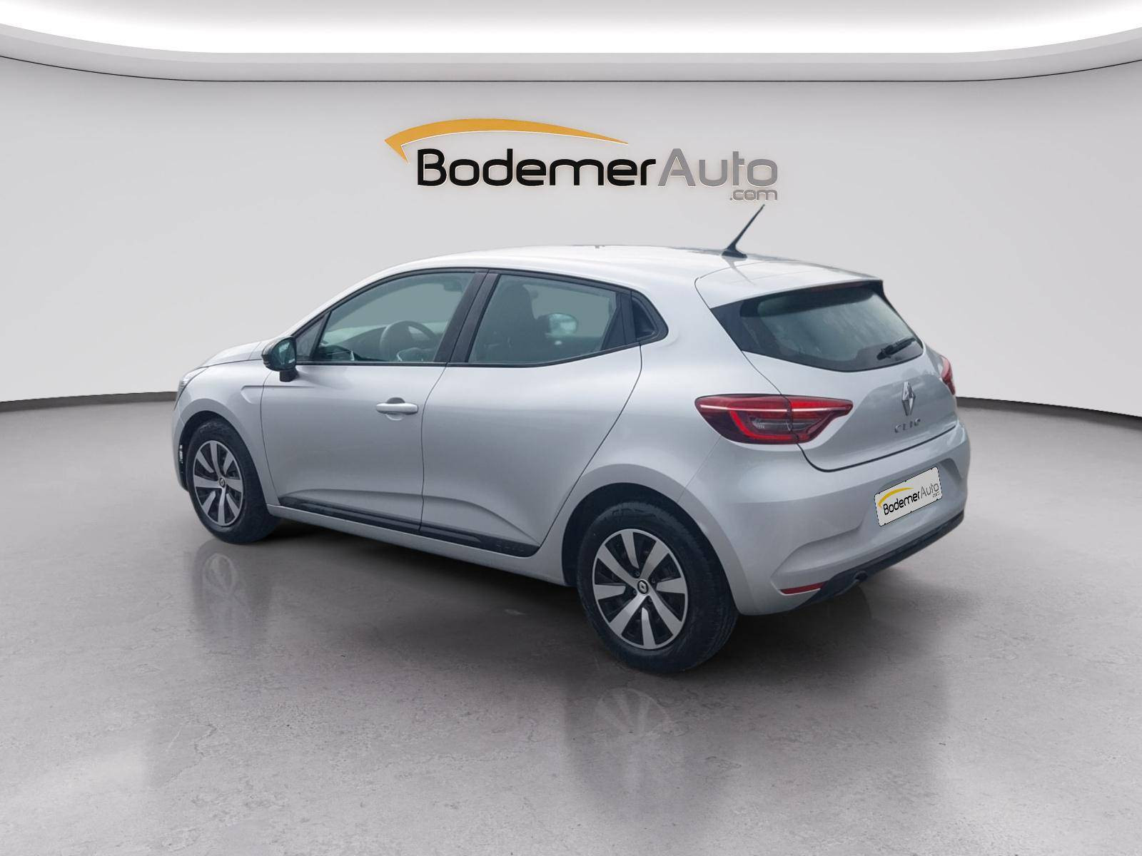 Vente en ligne Renault Clio 5 Clio TCe 90 au prix de 14 890 €