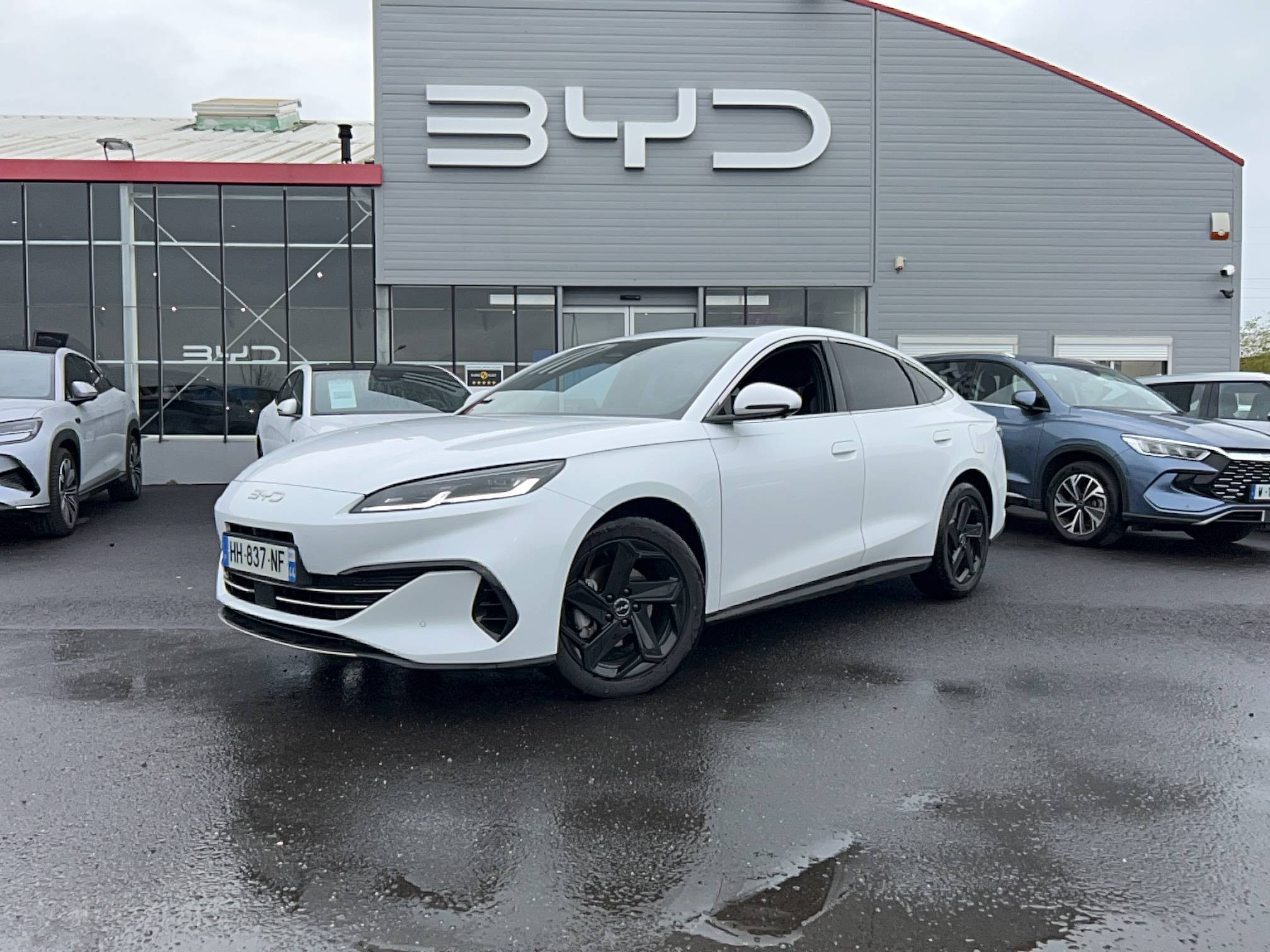 Byd Seal 6 DM-i  1.5l DM-i 156 kW PHEV occasion de 2025 en vente à Nantes