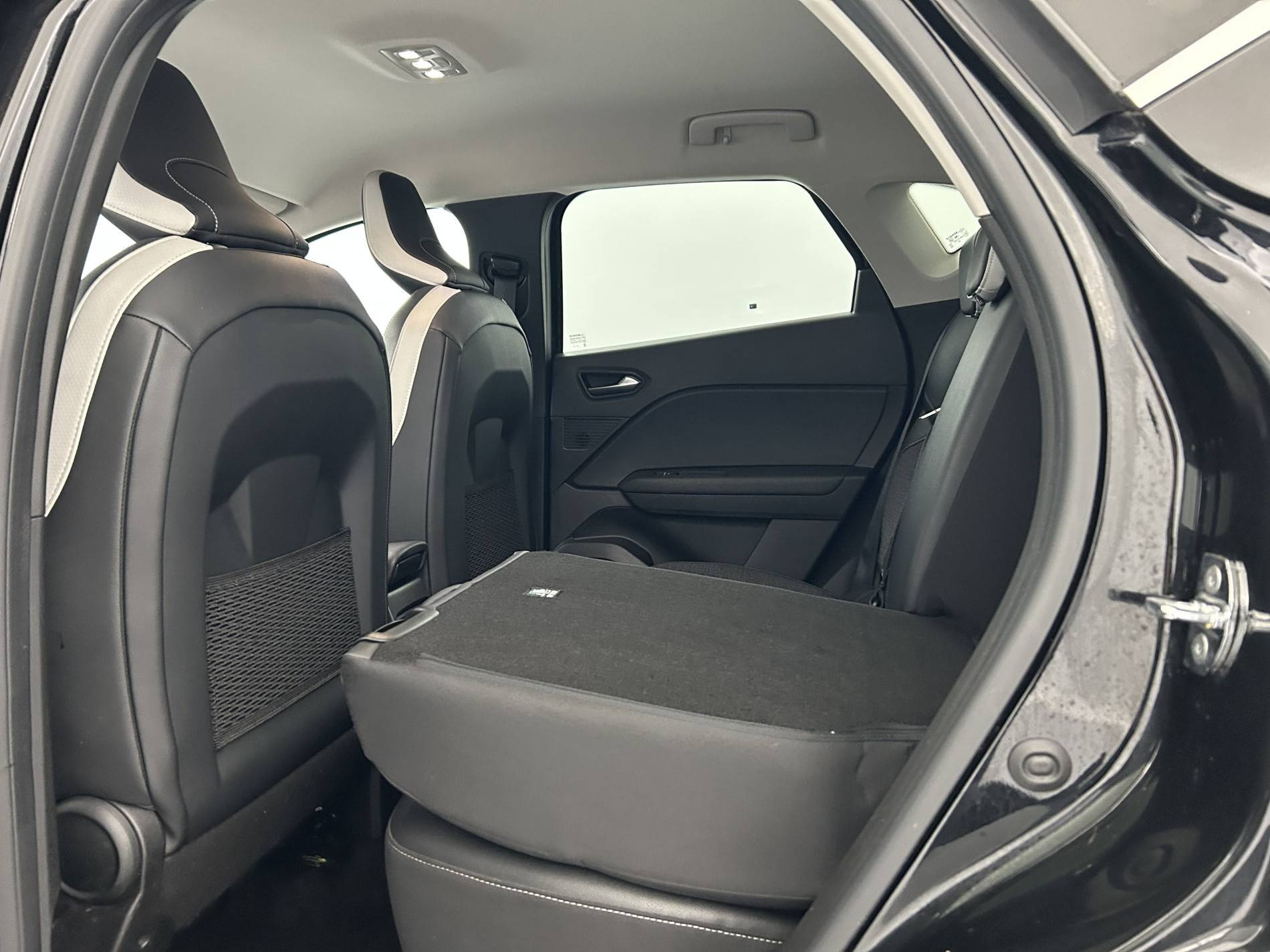 Vente en ligne Renault Captur  E-Tech Plug-in 160 au prix de 15 590 €