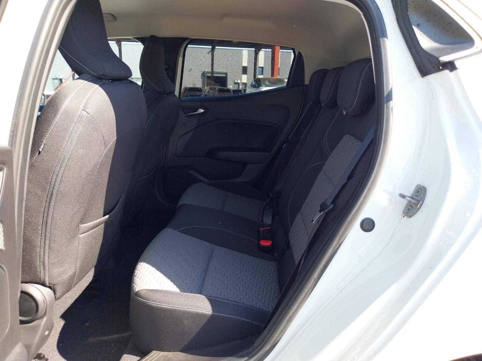 Vente en ligne Renault Clio 5 Clio TCe 90 au prix de 14 990 €