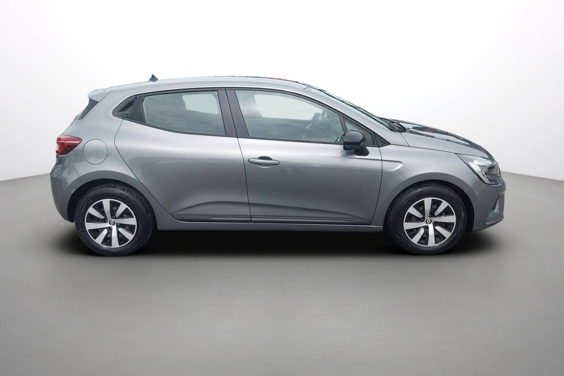 Vente en ligne Renault Clio 5 Clio TCe 90 au prix de 15 890 €