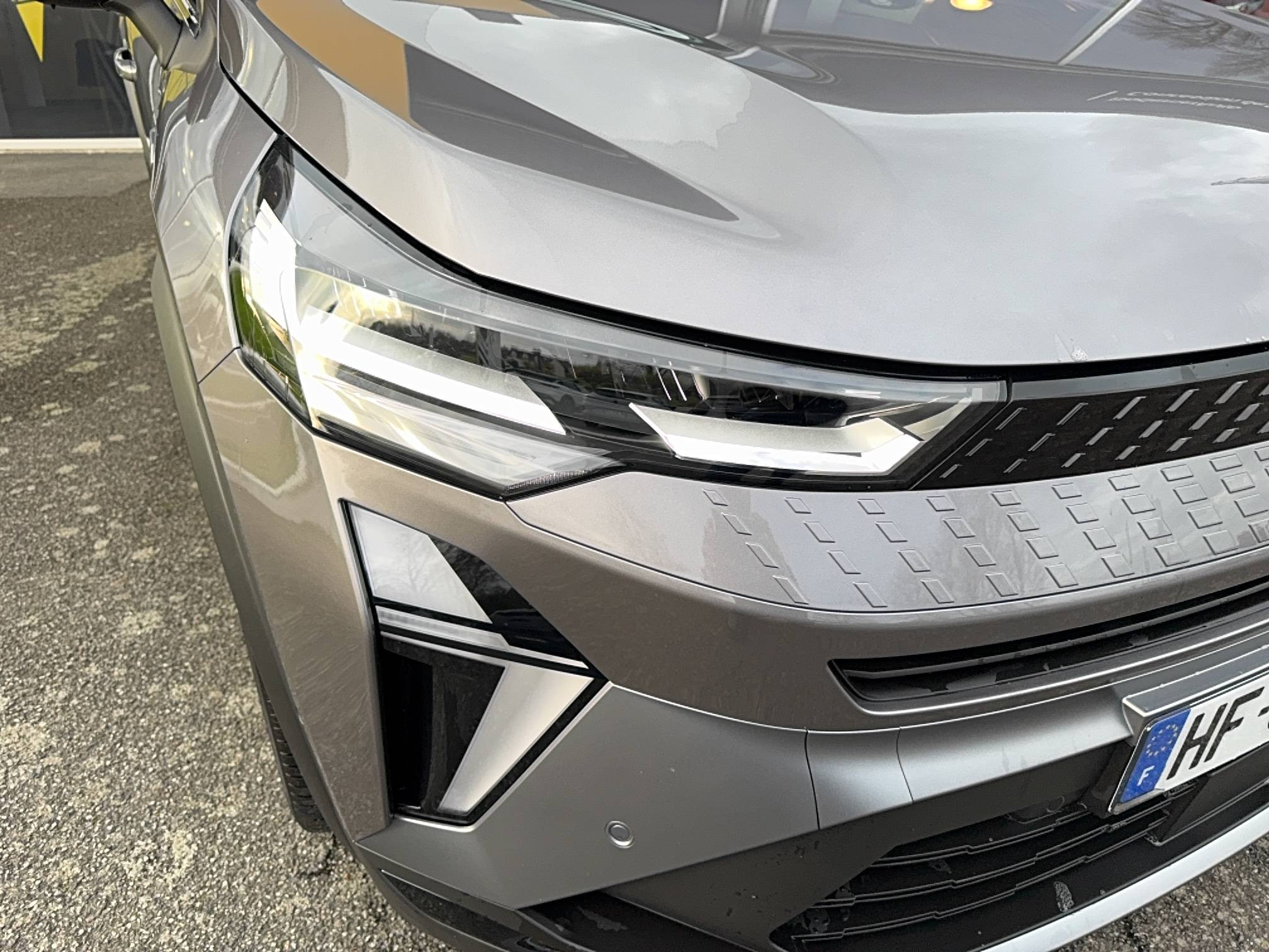 Vente en ligne Renault Captur  E-Tech full hybrid 160 ch au prix de 35 550 €