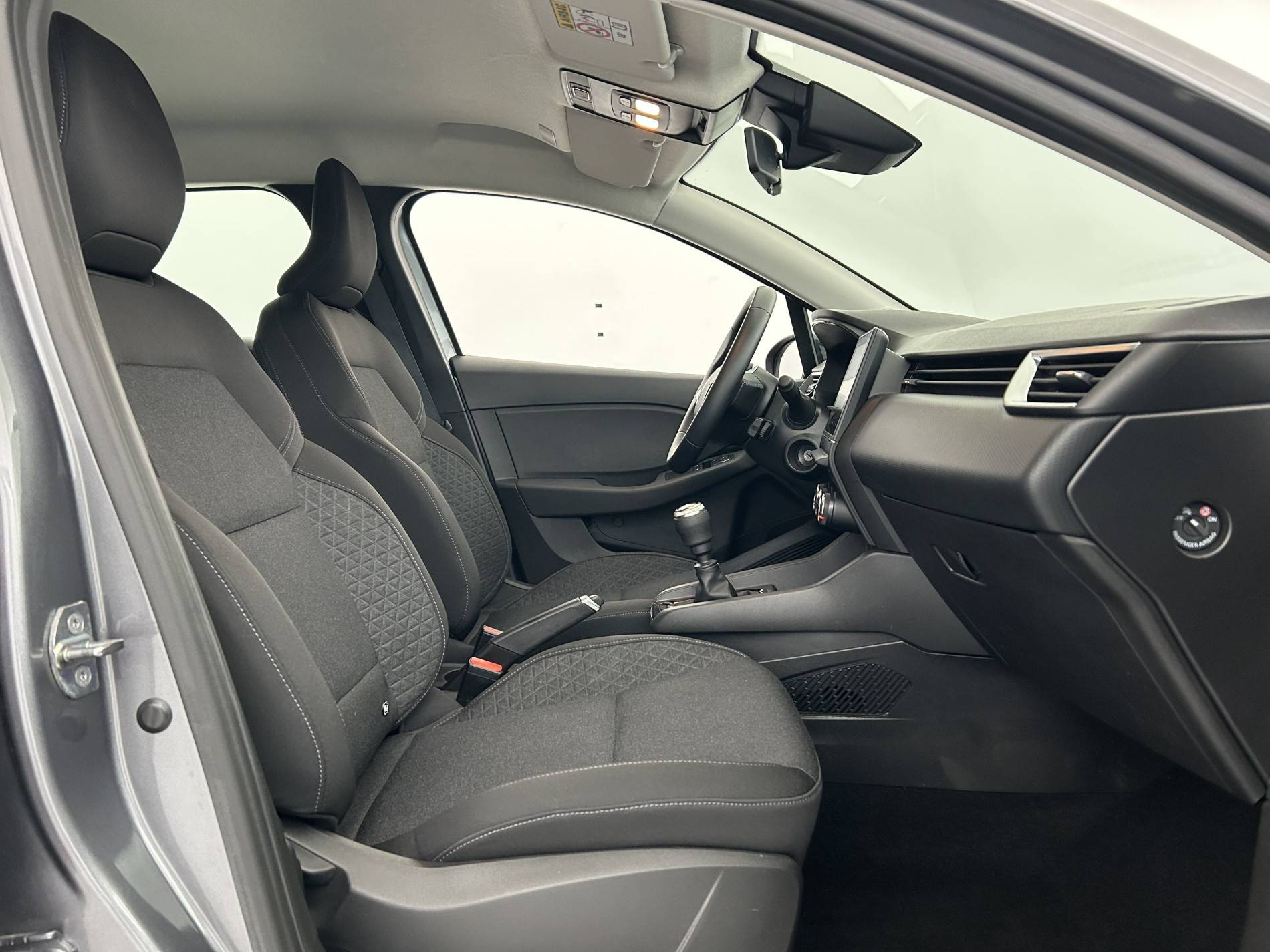 Vente en ligne Renault Clio 5 Clio TCe 90 au prix de 13 990 €
