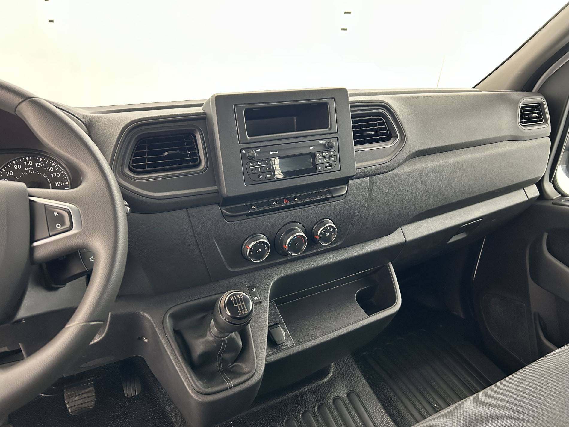 Vente en ligne Renault Master 3 Châssis Cabine MASTER CC PROP RJ3500 L2 PAFC BLUE DCI 130 EURO VI au prix de 32 900 €