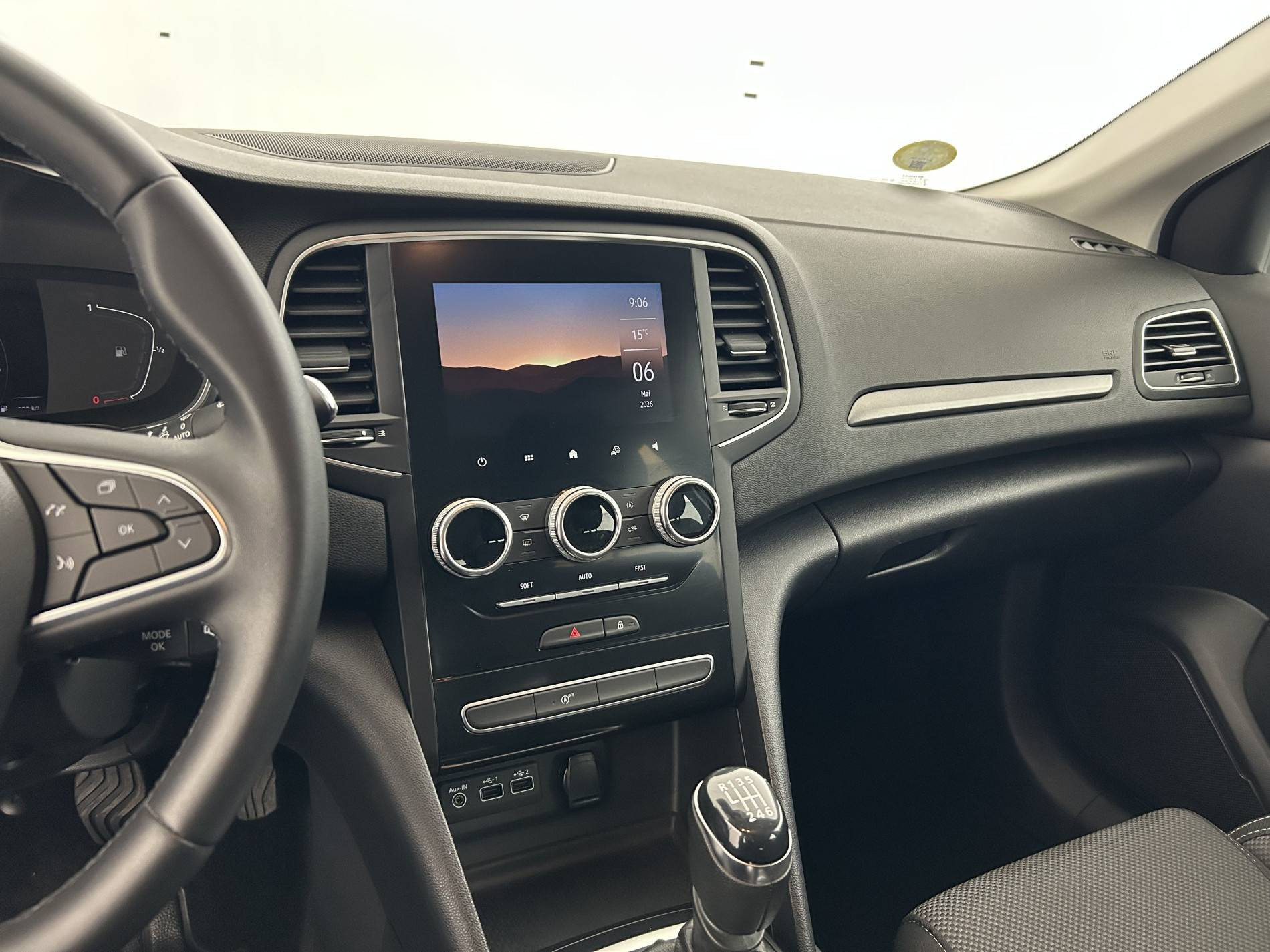 Vente en ligne Renault Megane 4 Estate  Blue dCi 115 au prix de 15 780 €