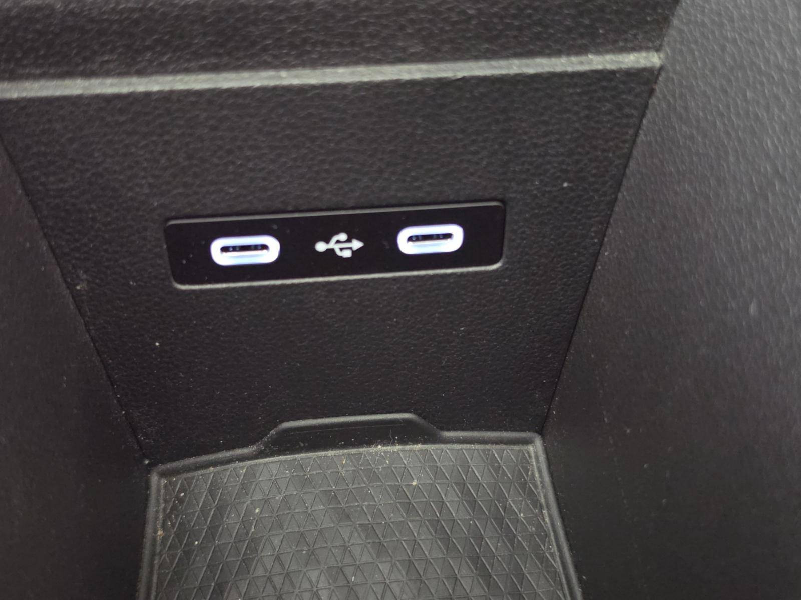 Vente en ligne Renault Megane E-Tech  EV40 130ch standard charge au prix de 21 900 €