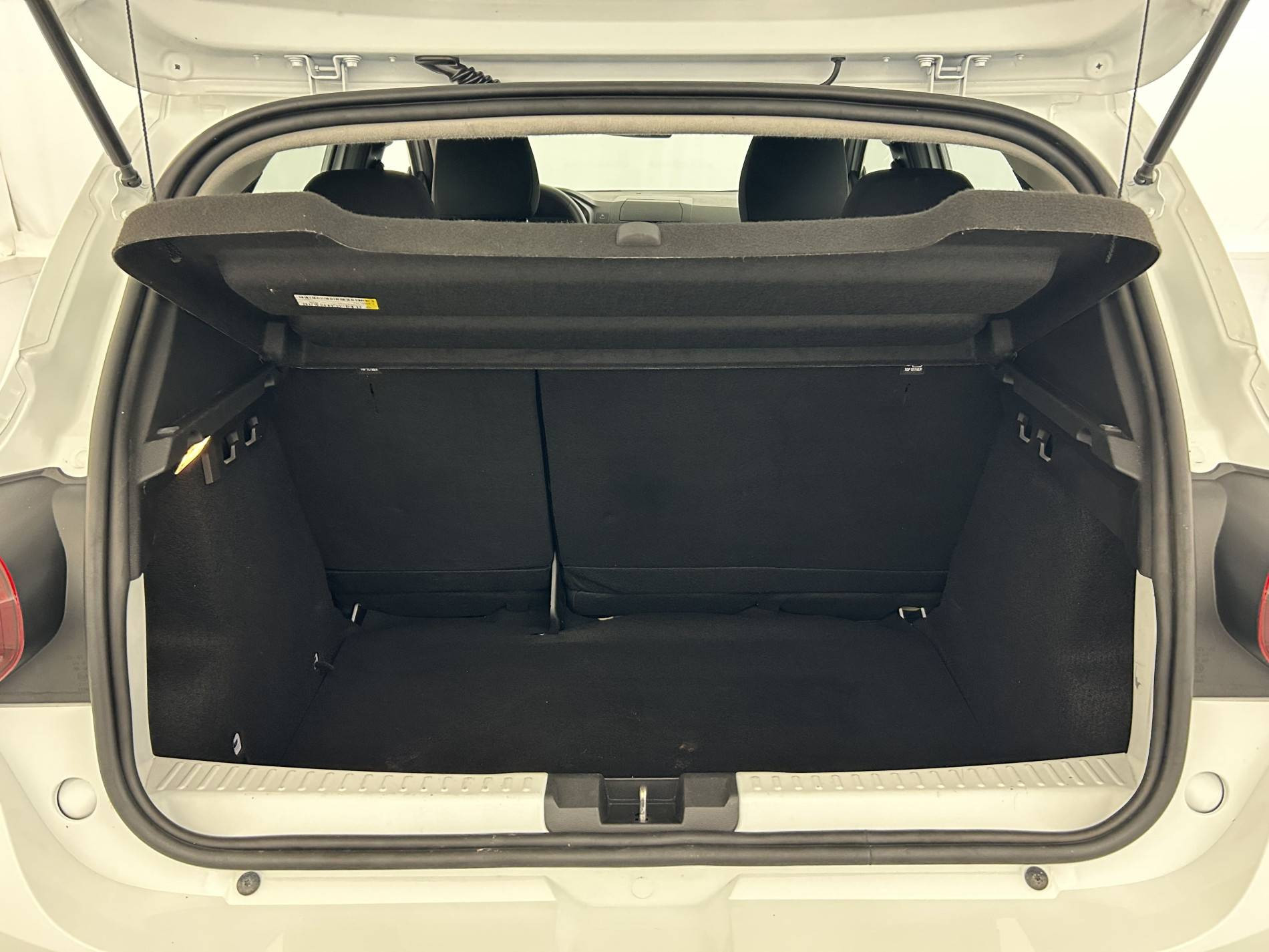 Vente en ligne Dacia Sandero  ECO-G 100 au prix de 12 990 €