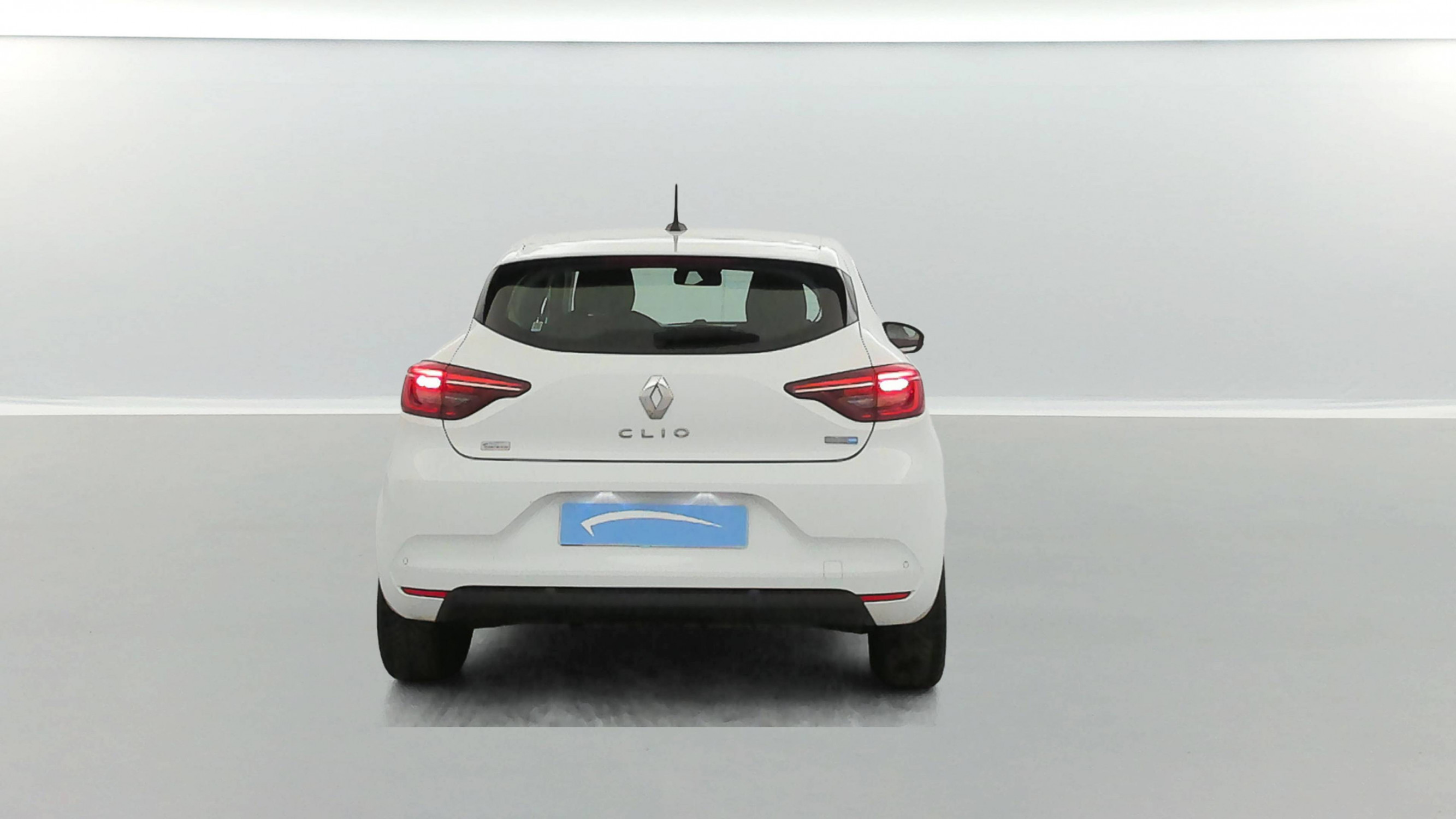 Vente en ligne Renault Clio 5 CLIO SOCIETE E-TECH 140 - 21 au prix de 13 990 €