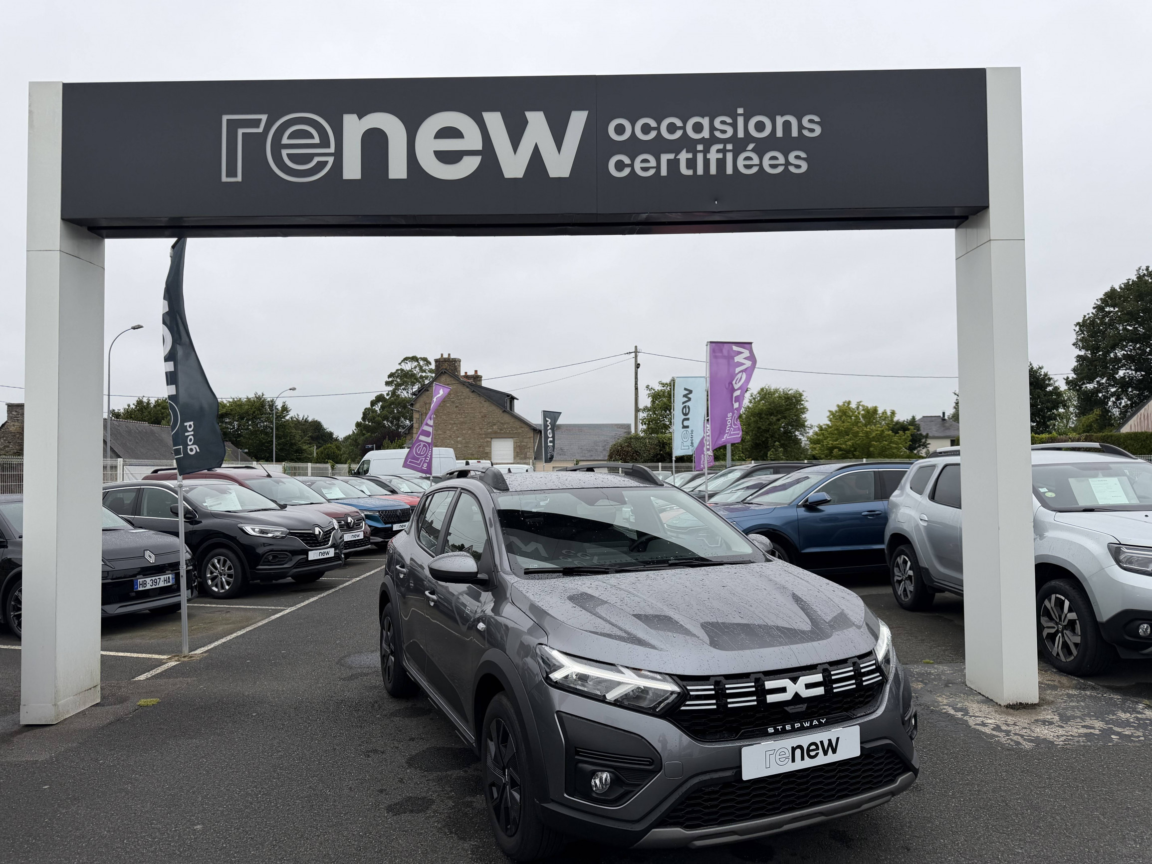 Dacia Sandero  TCe 90 GSR2 occasion de 2025 en vente à Lannion