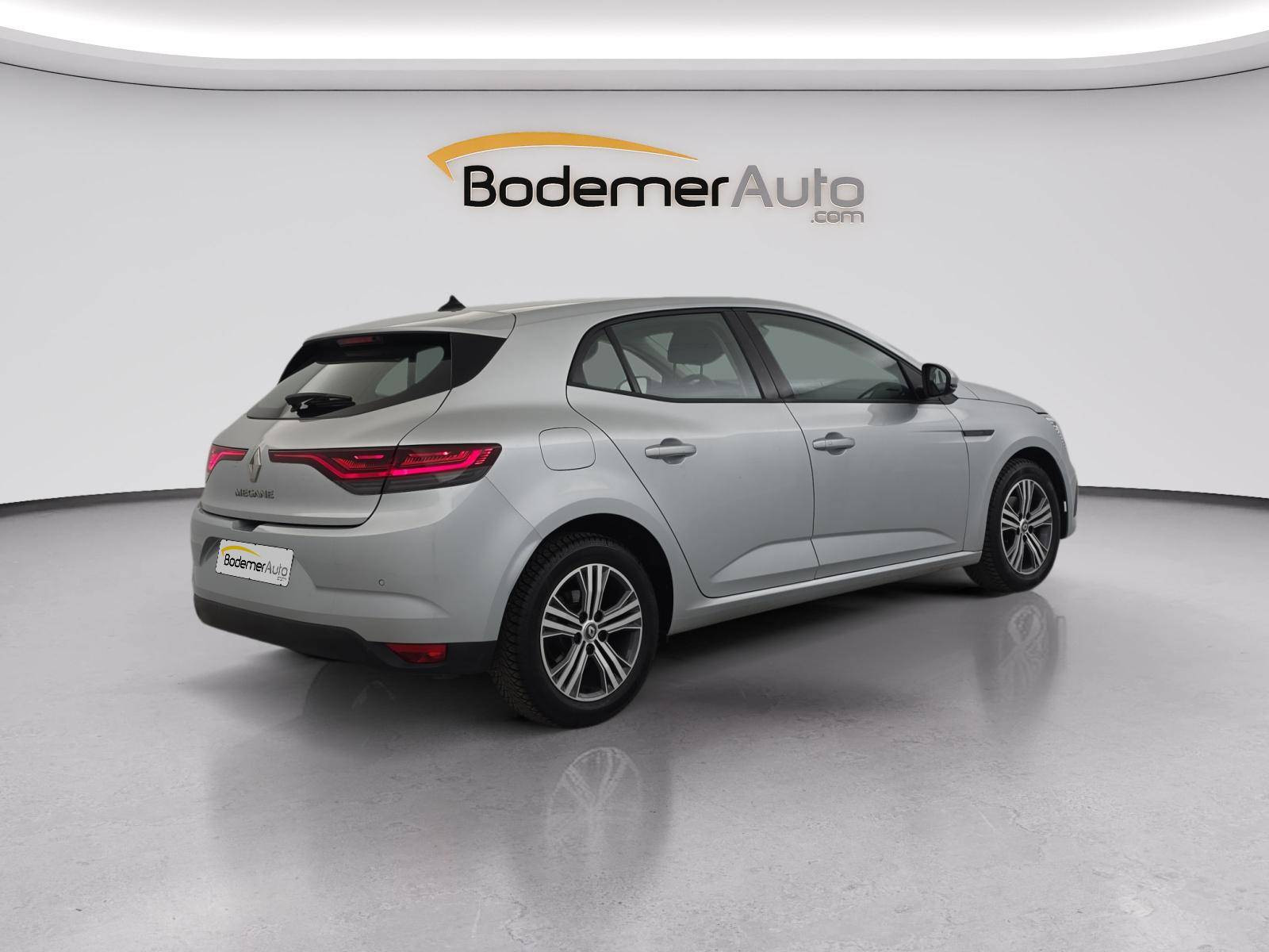Vente en ligne Renault Megane 4  TCe 140 au prix de 16 490 €