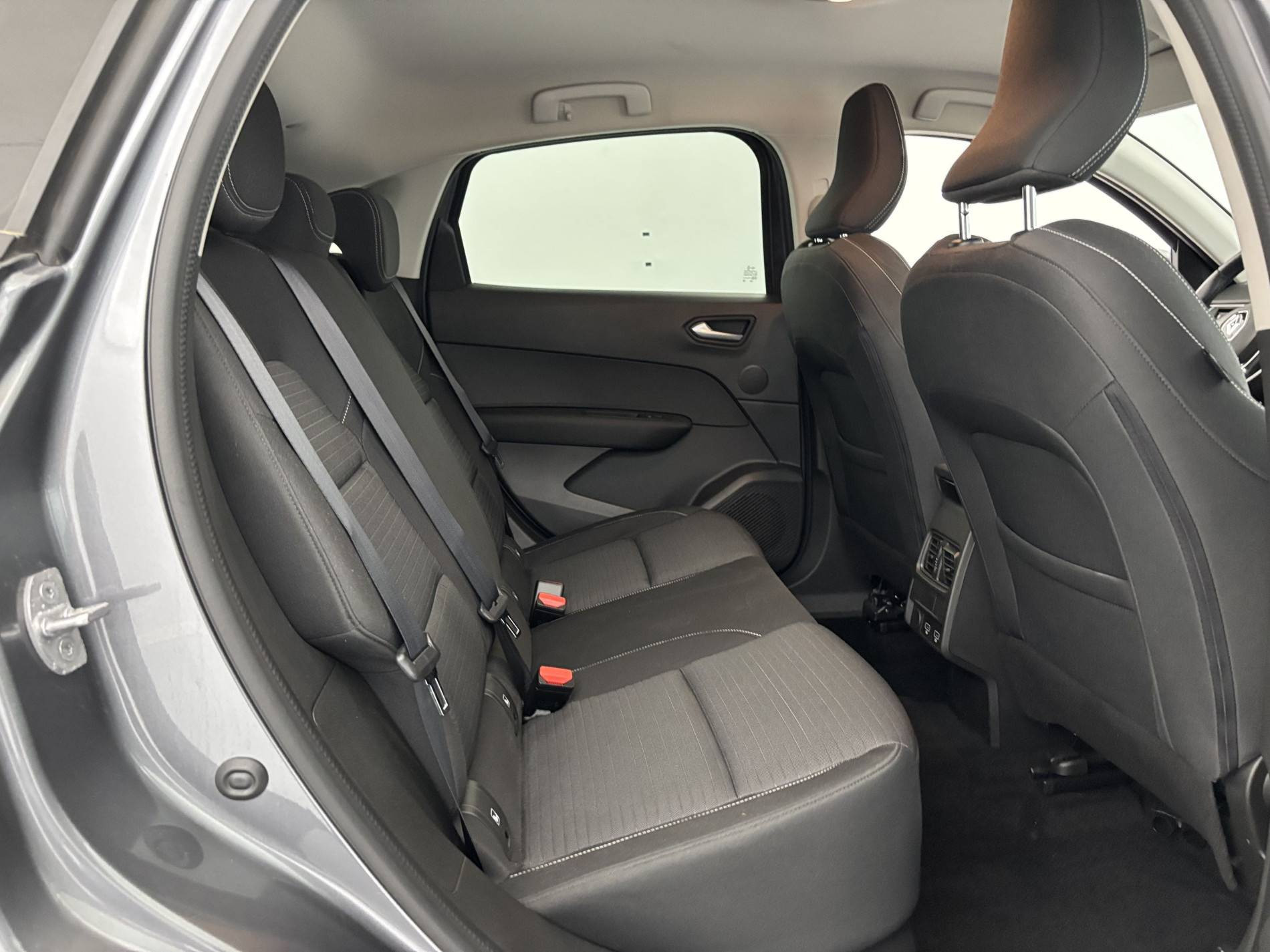 Vente en ligne Renault Arkana  E-Tech hybride 145 - 22 au prix de 18 990 €