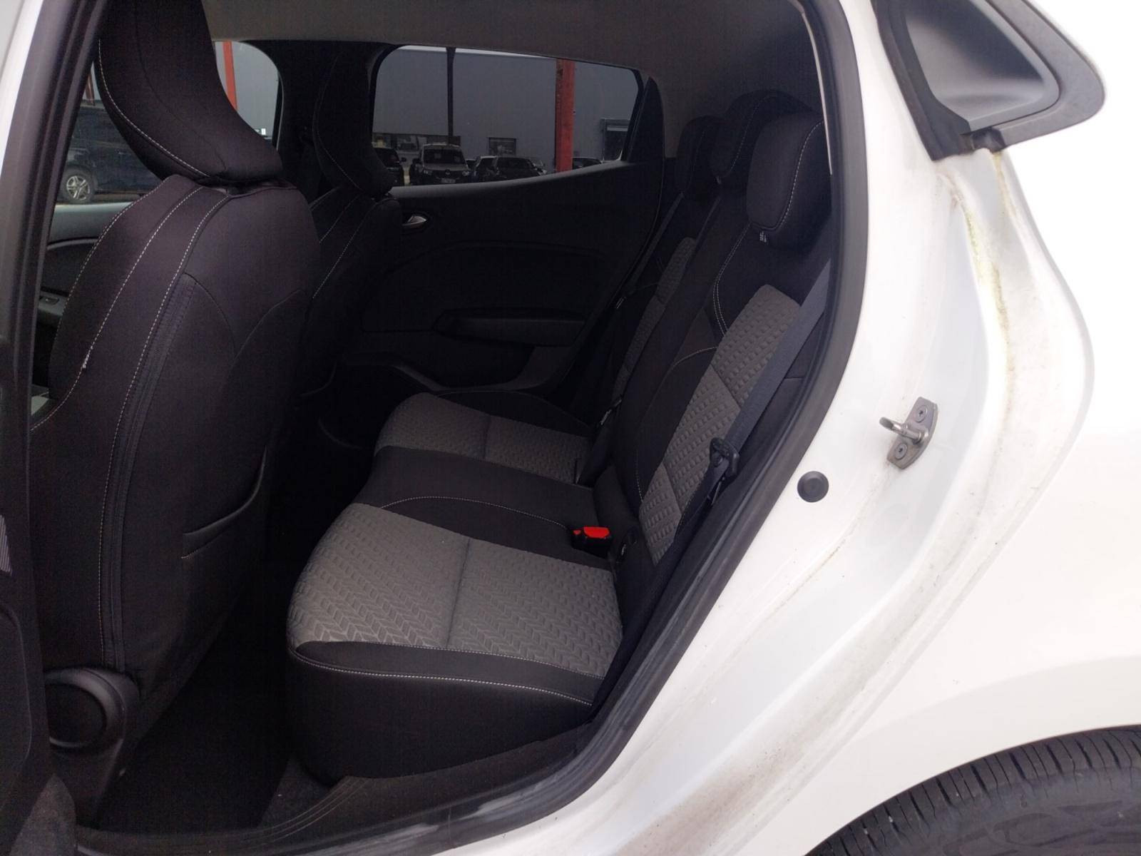Vente en ligne Renault Clio 5 Clio TCe 90 au prix de 14 490 €