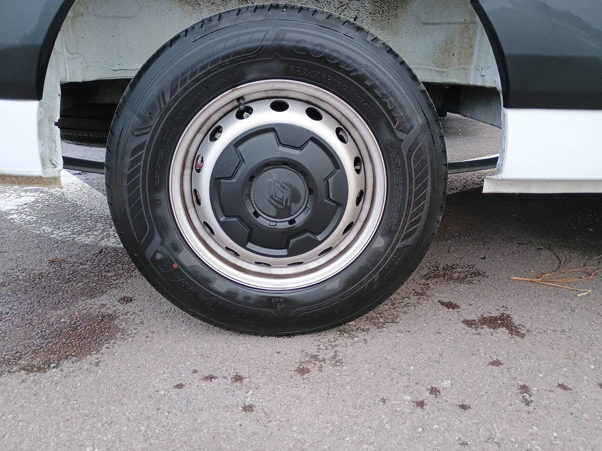 Vente en ligne Renault Master Fourgon MASTER FG BLUE DCI 150 L3H2 3T5 TR au prix de 33 990 €