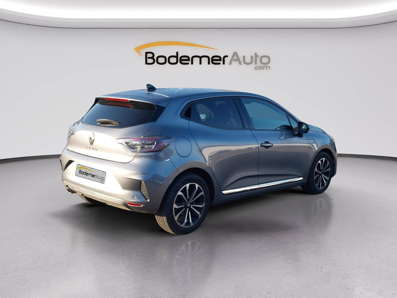 Vente en ligne Renault Clio 5 Clio TCe 90 au prix de 14 990 €