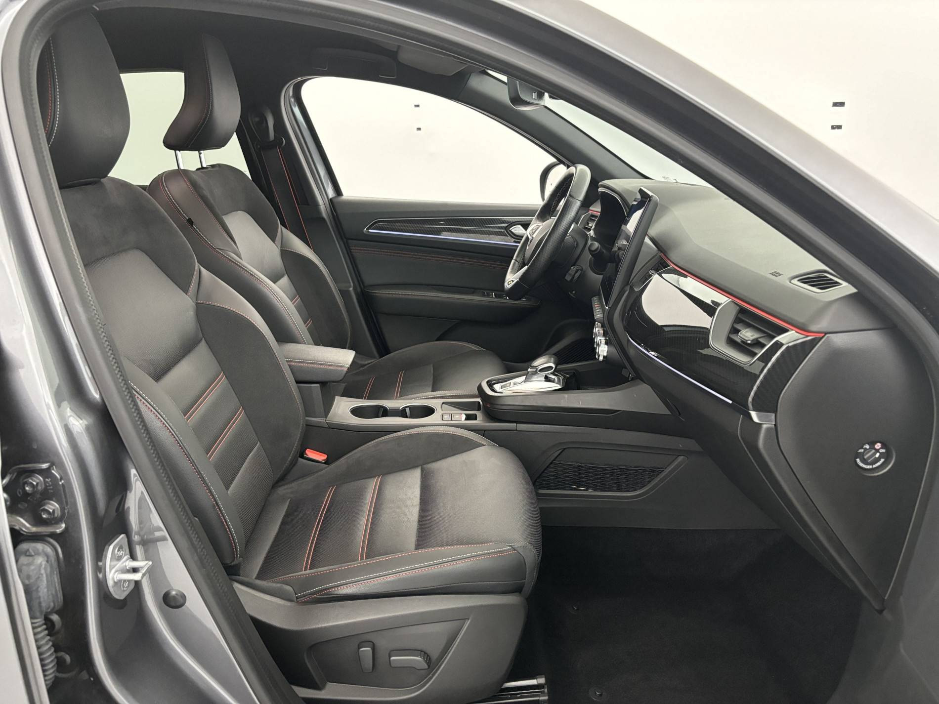Vente en ligne Renault Arkana  E-Tech hybride 145 au prix de 21 990 €