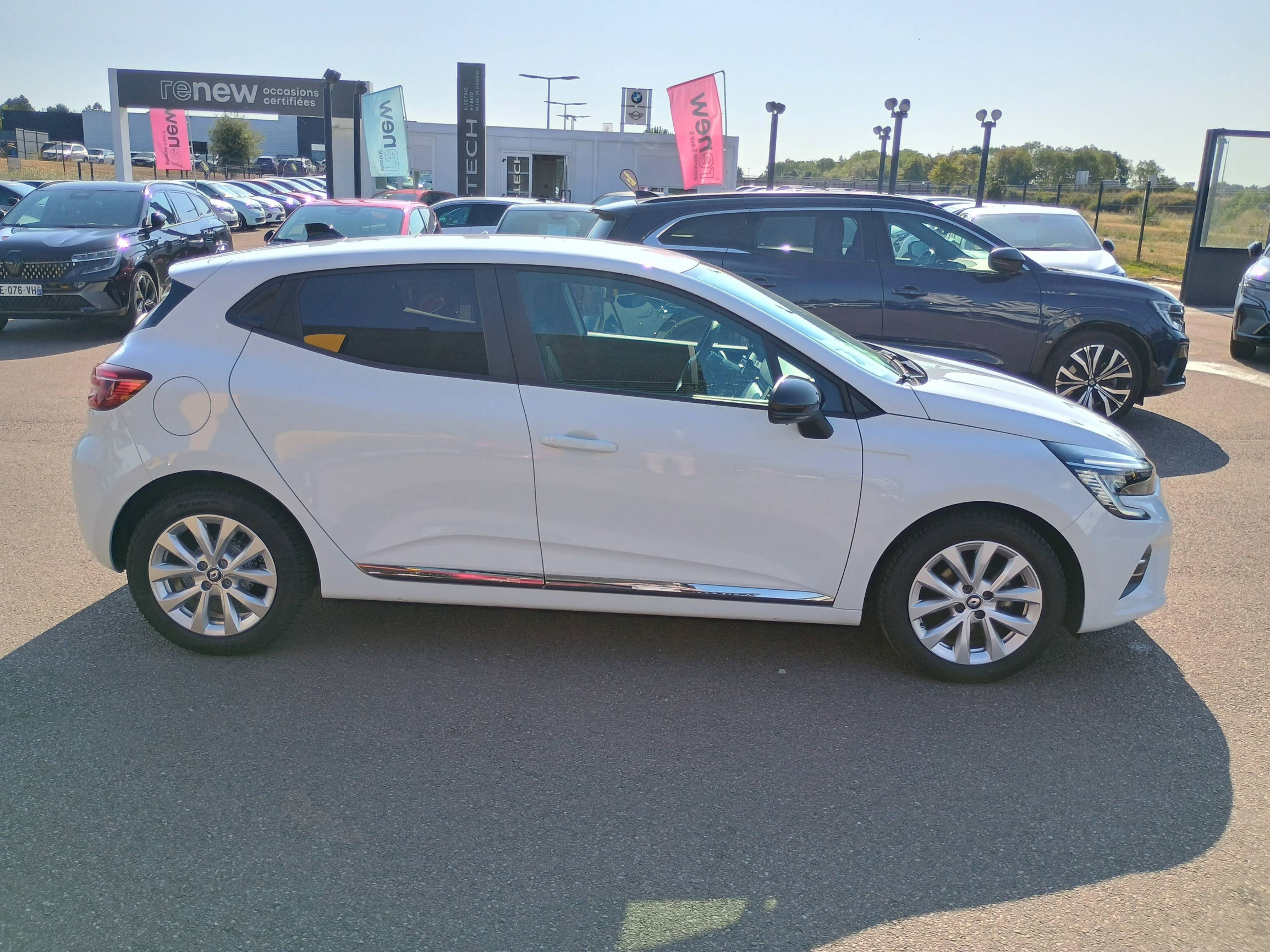 Vente en ligne Renault Clio 5 Clio TCe 90 au prix de 14 990 €