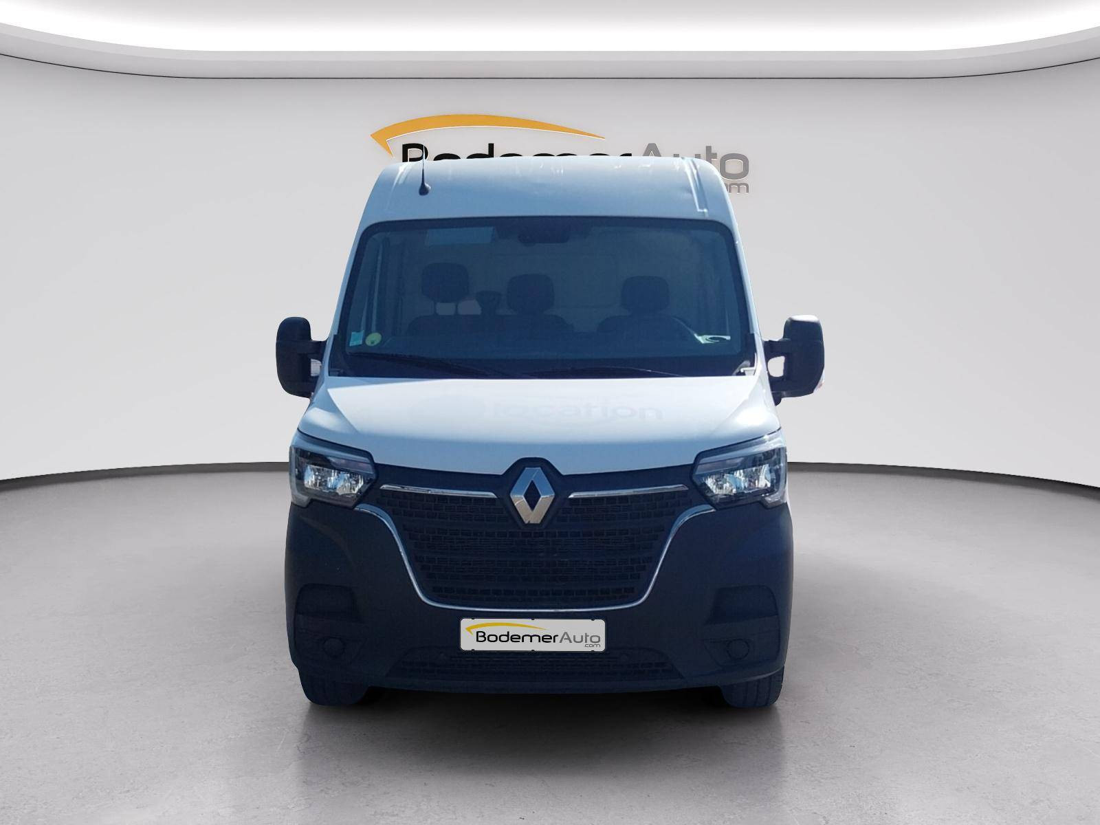 Vente en ligne Renault Master Fourgon MASTER FGN TRAC F3500 L2H2 BLUE DCI 135 au prix de 25 990 €