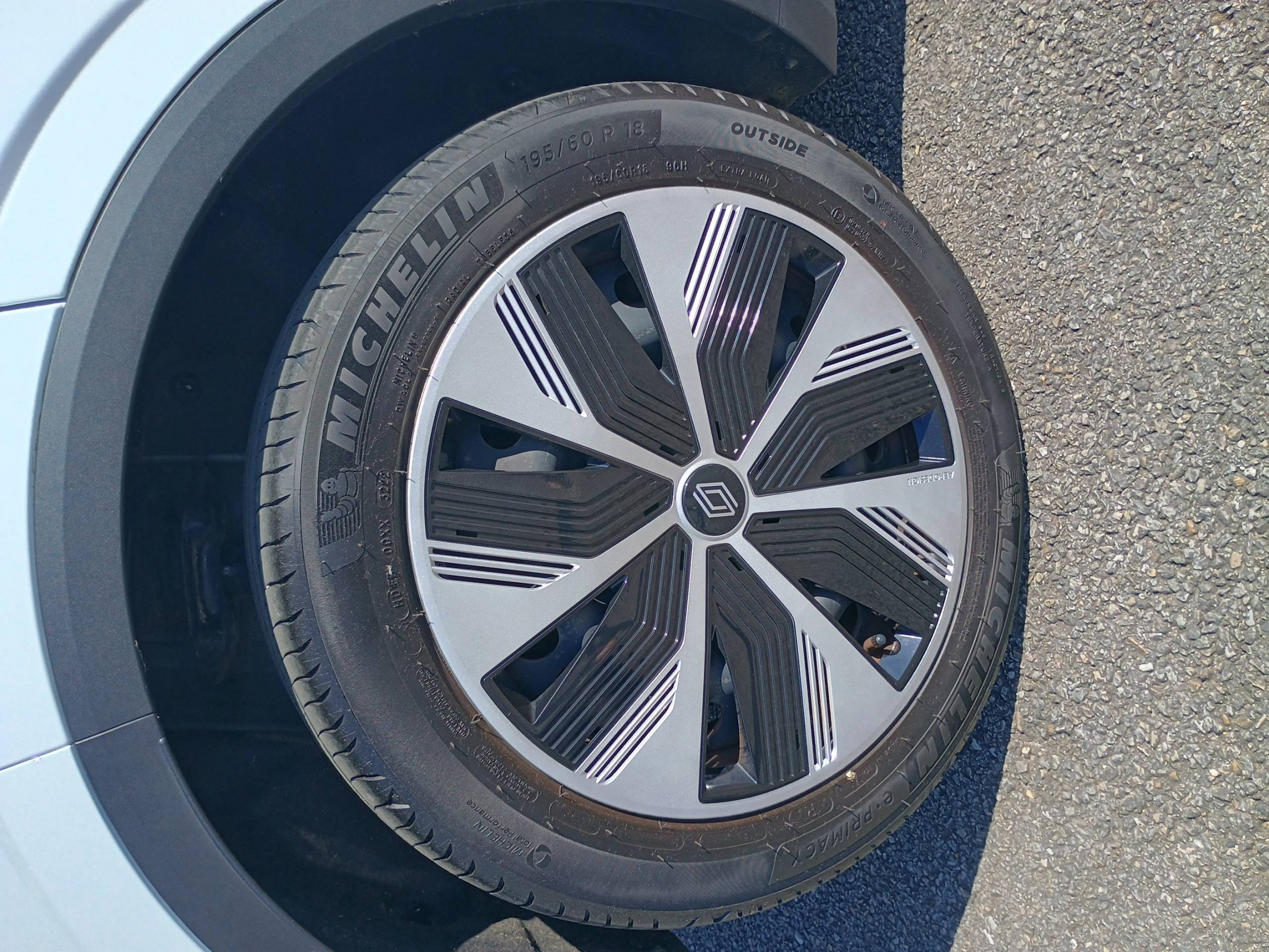 Vente en ligne Renault Megane E-Tech  EV60 130ch super charge au prix de 23 190 €