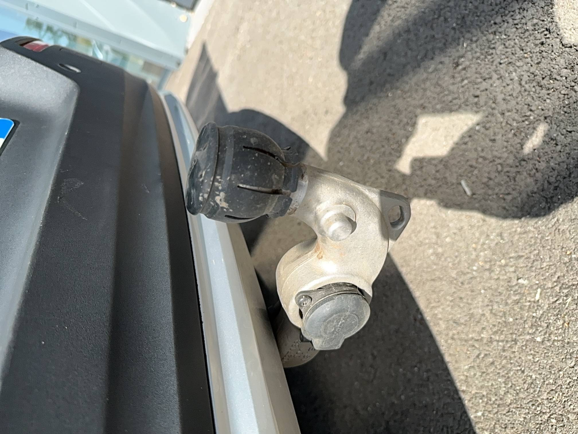 Vente en ligne Volvo XC40  T4 Recharge 129+82 ch DCT7 au prix de 26 460 €
