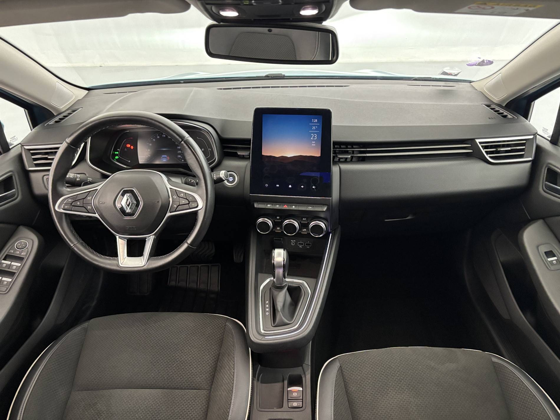 Vente en ligne Renault Clio 5 Clio TCe 130 EDC FAP au prix de 11 990 €