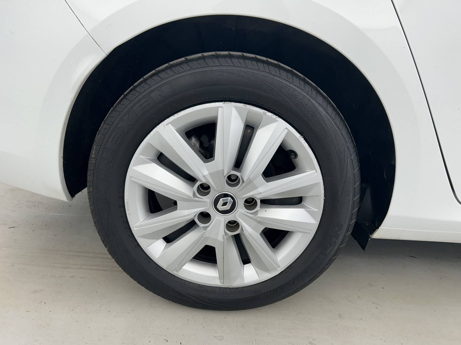 Vente en ligne Renault Megane 4 Estate Mégane IV Estate Blue dCi 115 - 21N au prix de 15 890 €