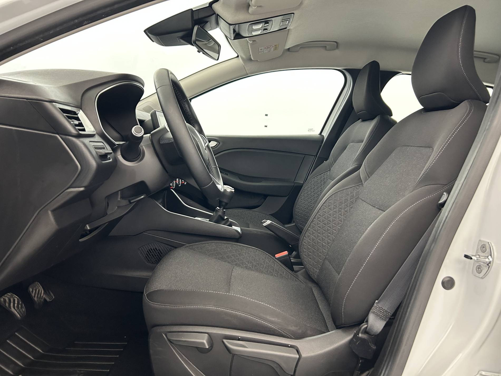 Vente en ligne Renault Clio 5 Clio SCe 75 au prix de 12 790 €