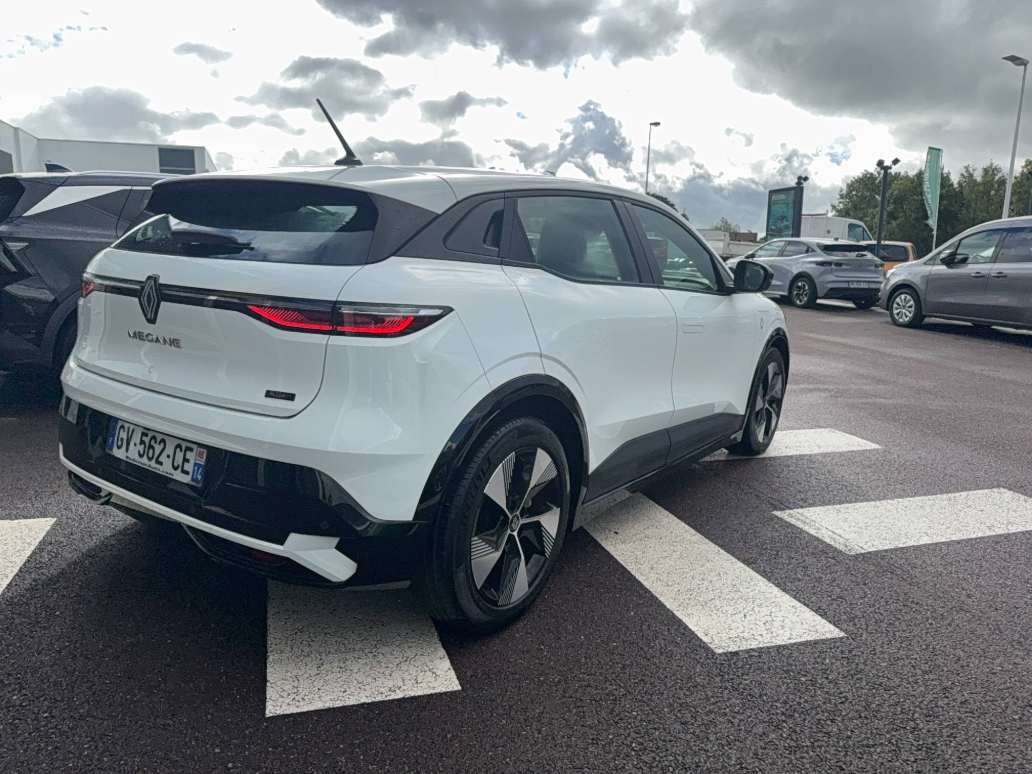 Vente en ligne Renault Megane E-Tech  EV60 220 ch super charge au prix de 24 790 €