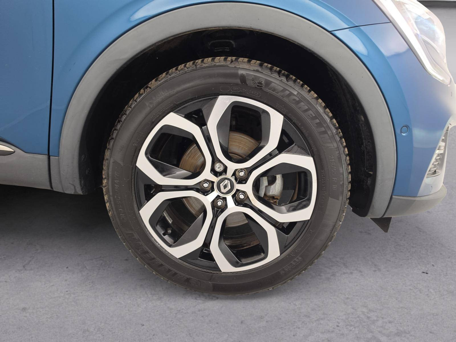Vente en ligne Renault Arkana  E-Tech hybride 145 - 22 au prix de 21 790 €