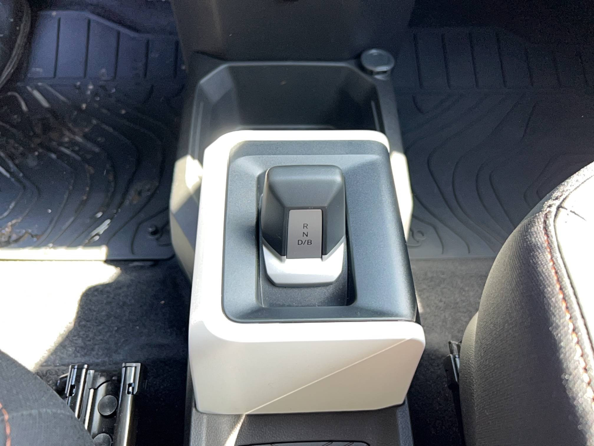 Vente en ligne Dacia Spring  electric 100 au prix de 19 990 €