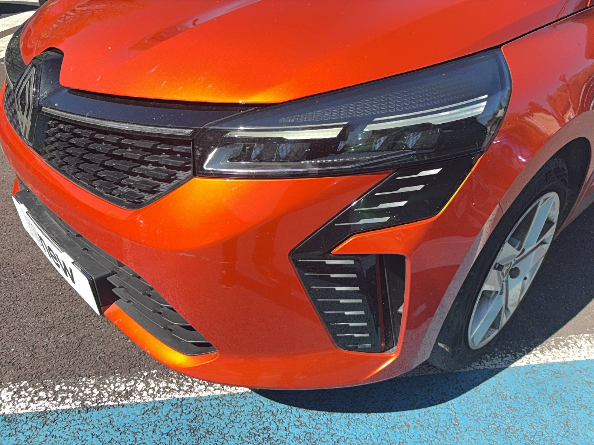 Vente en ligne Renault Clio 5 Clio SCe 65 au prix de 12 590 €