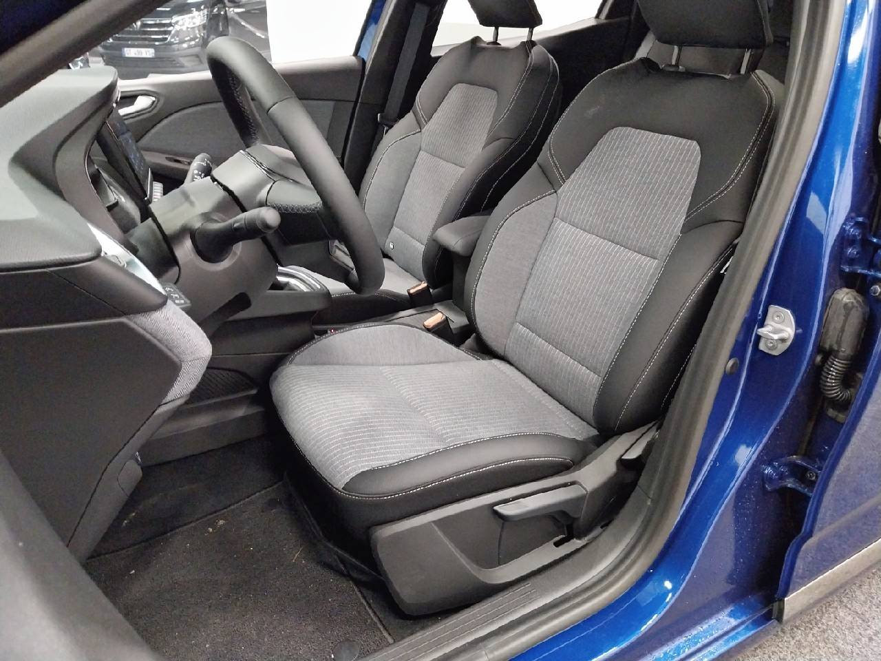 Vente en ligne Renault Clio 5 Clio Eco-G 100 ch GSR2 au prix de 20 825 €