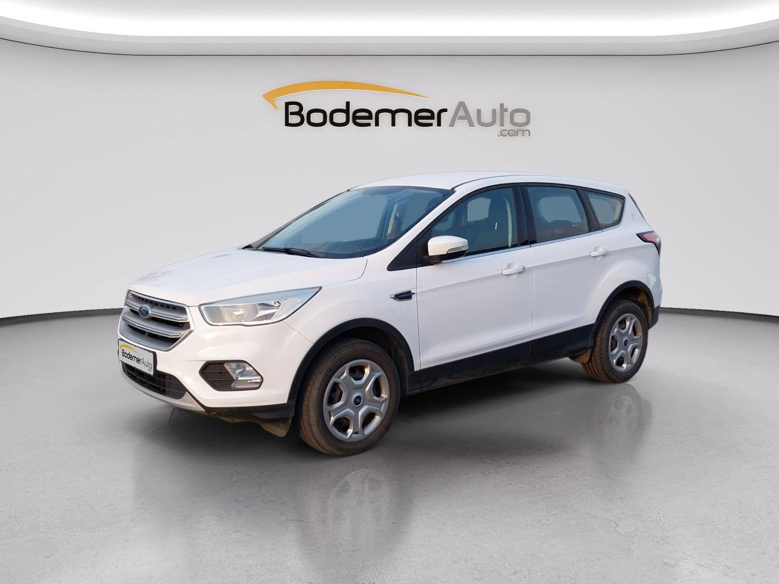 Ford Kuga  1.5 EcoBoost 120 S&S 4x2 occasion de 2017 en vente à Morlaix