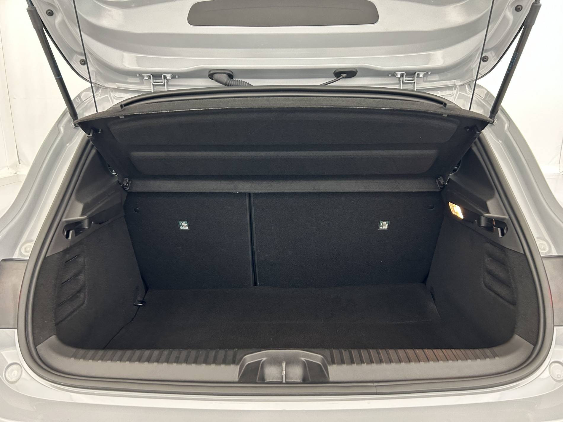 Vente en ligne Renault Clio 5 Clio E-Tech full hybrid 145 ch GSR2 au prix de 20 000 €