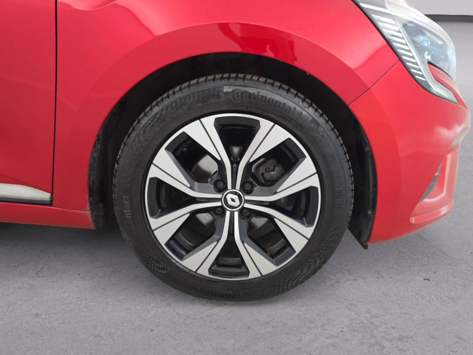 Vente en ligne Renault Clio 5 Clio TCe 100 GPL au prix de 14 490 €